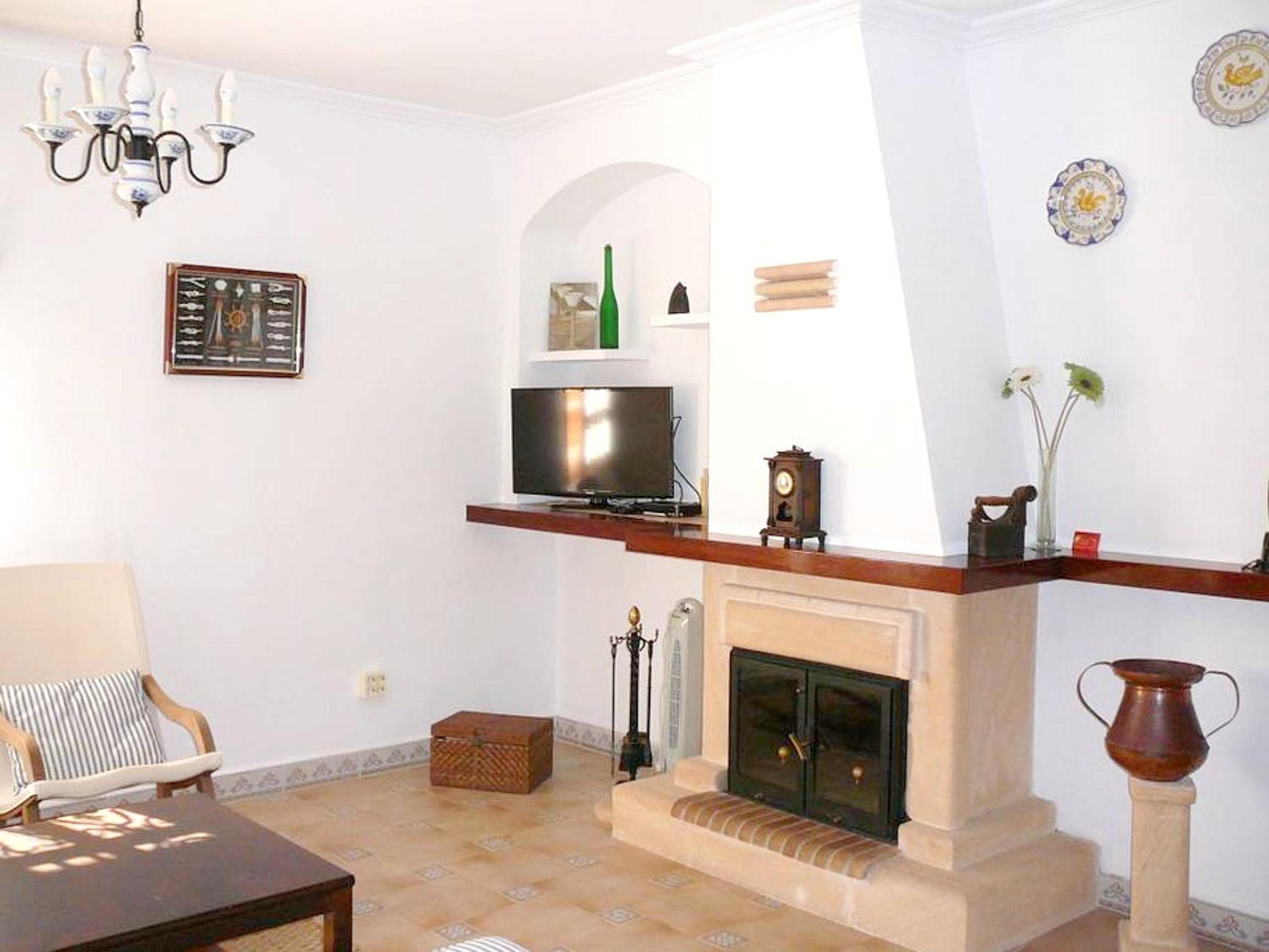 Spacious house in S'Illot with garden for 6 people photo 5