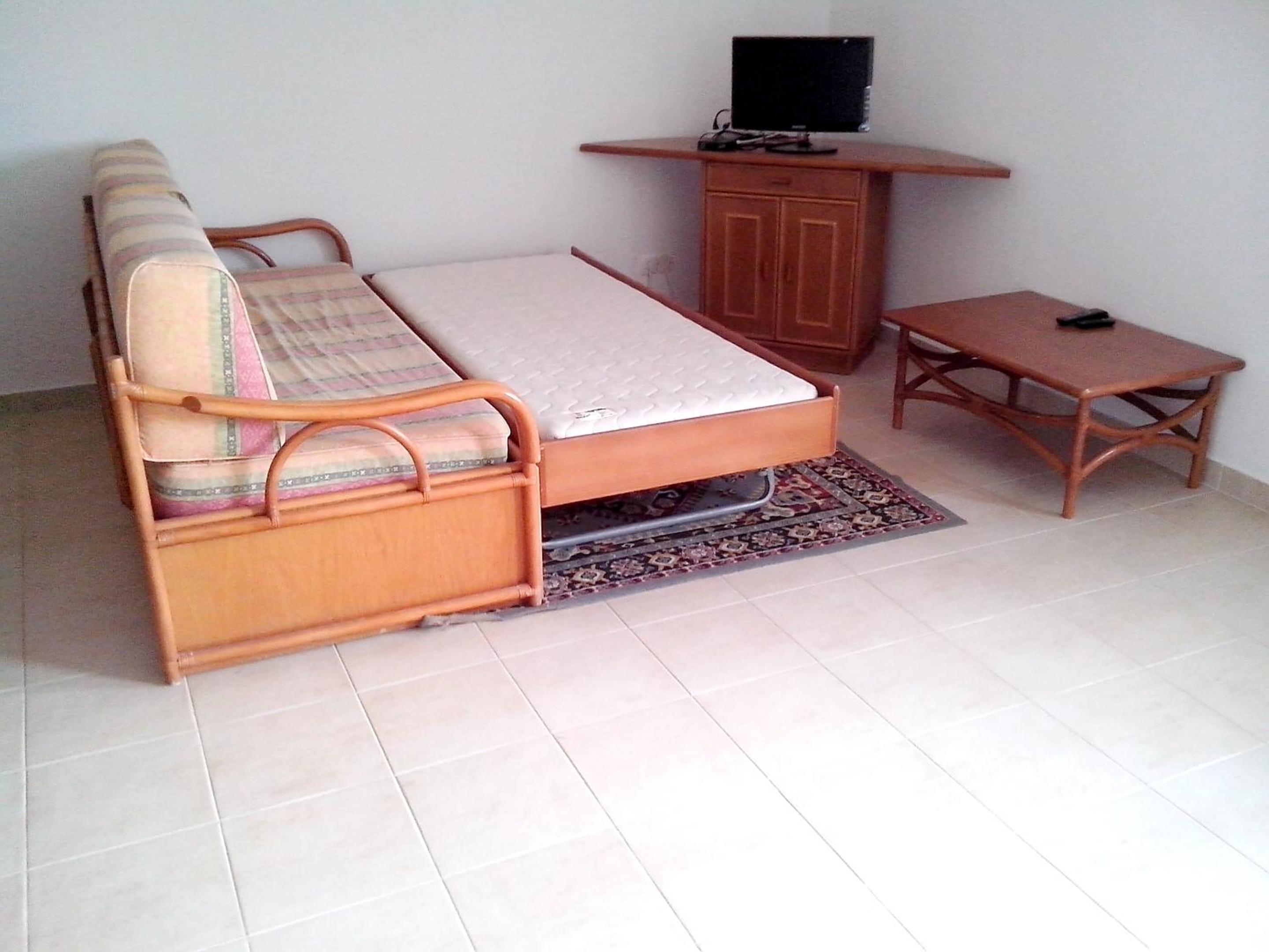 Welcoming apartment in Albufeira 60 m² with shared pool photo 4