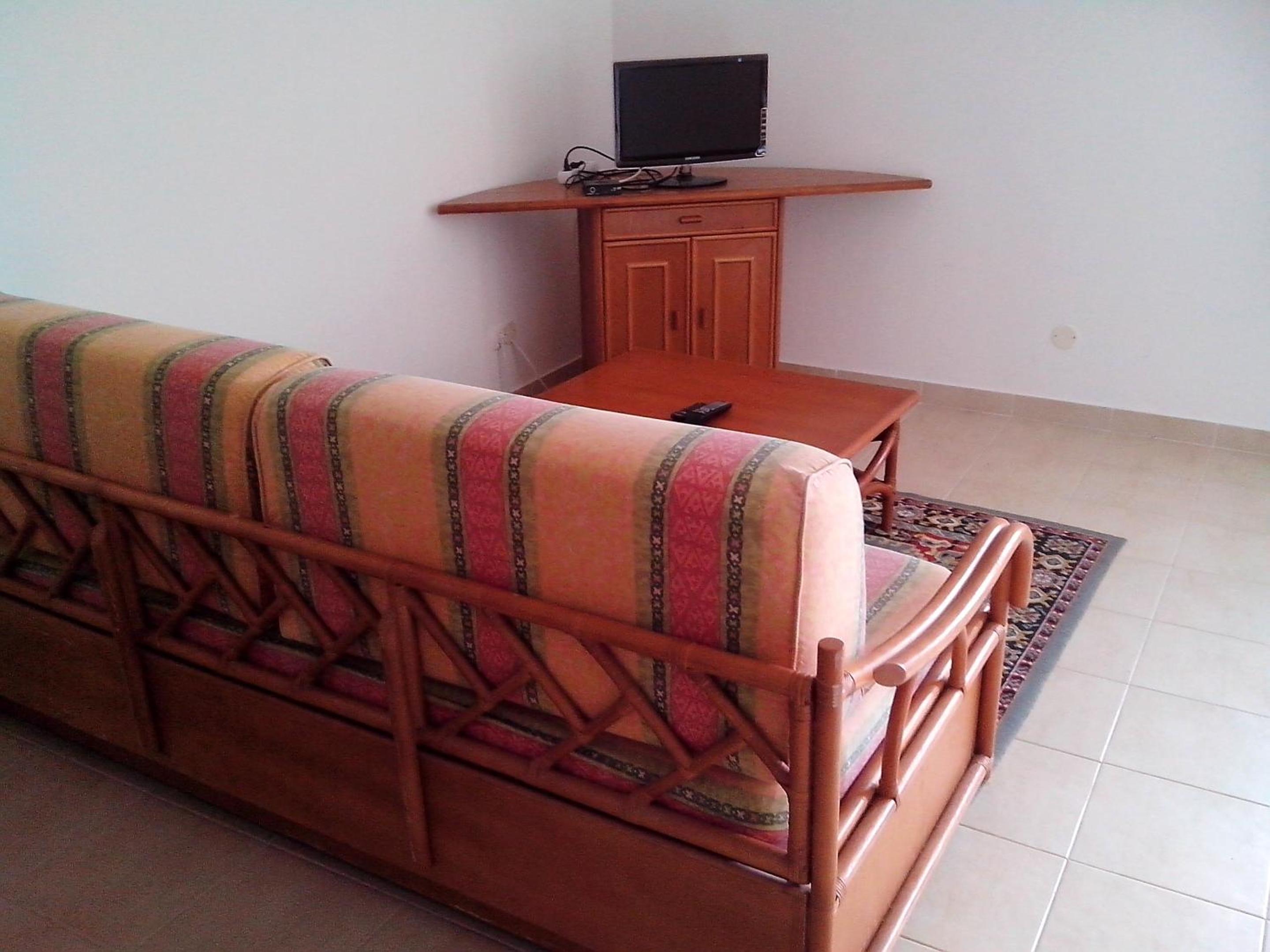 Welcoming apartment in Albufeira 60 m² with shared pool photo 5