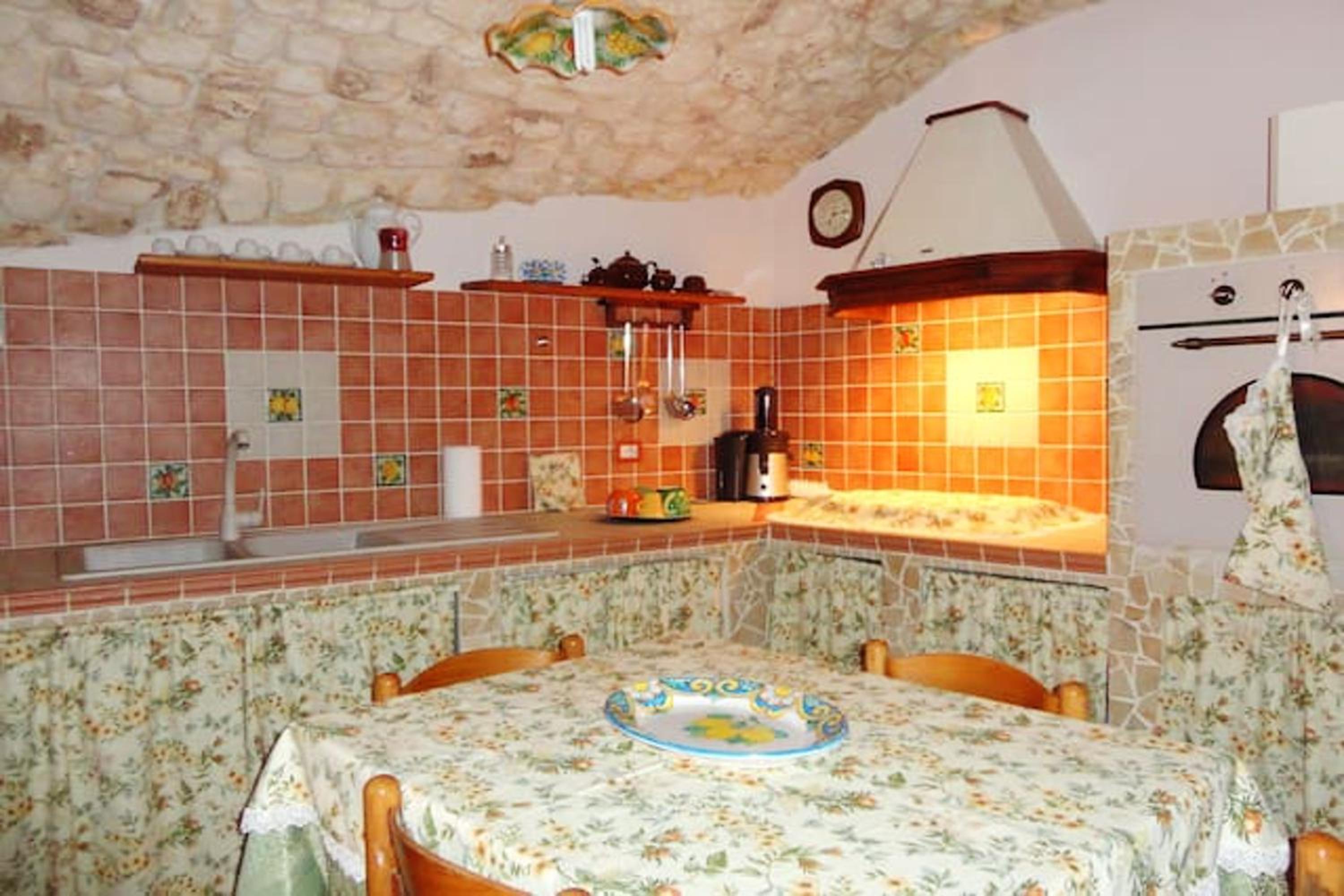Comfortable Apartment in Modica, 80 m² + Terrace view 4