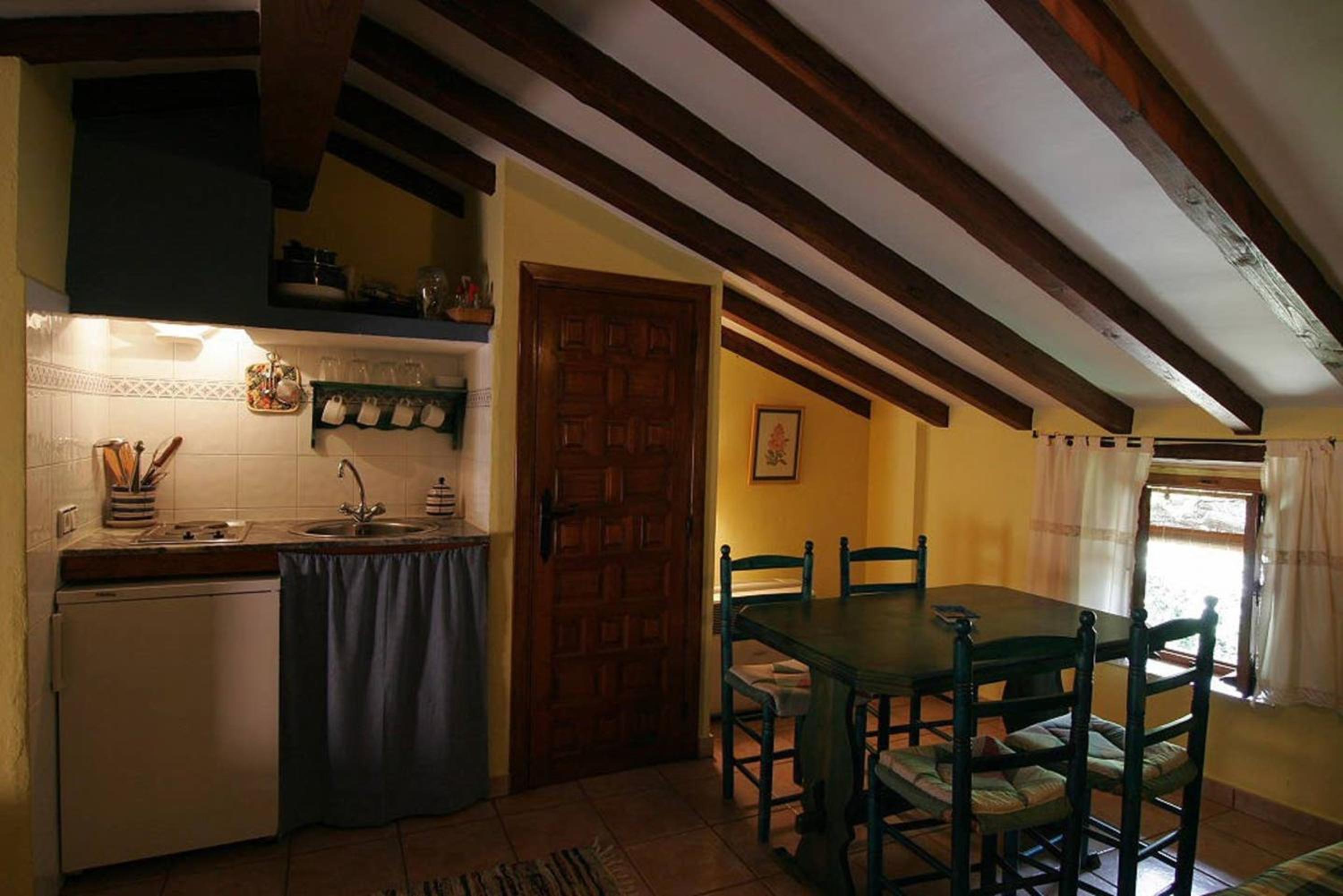 Comfortable Apartment in Robledillo de Gata with Balcony and View