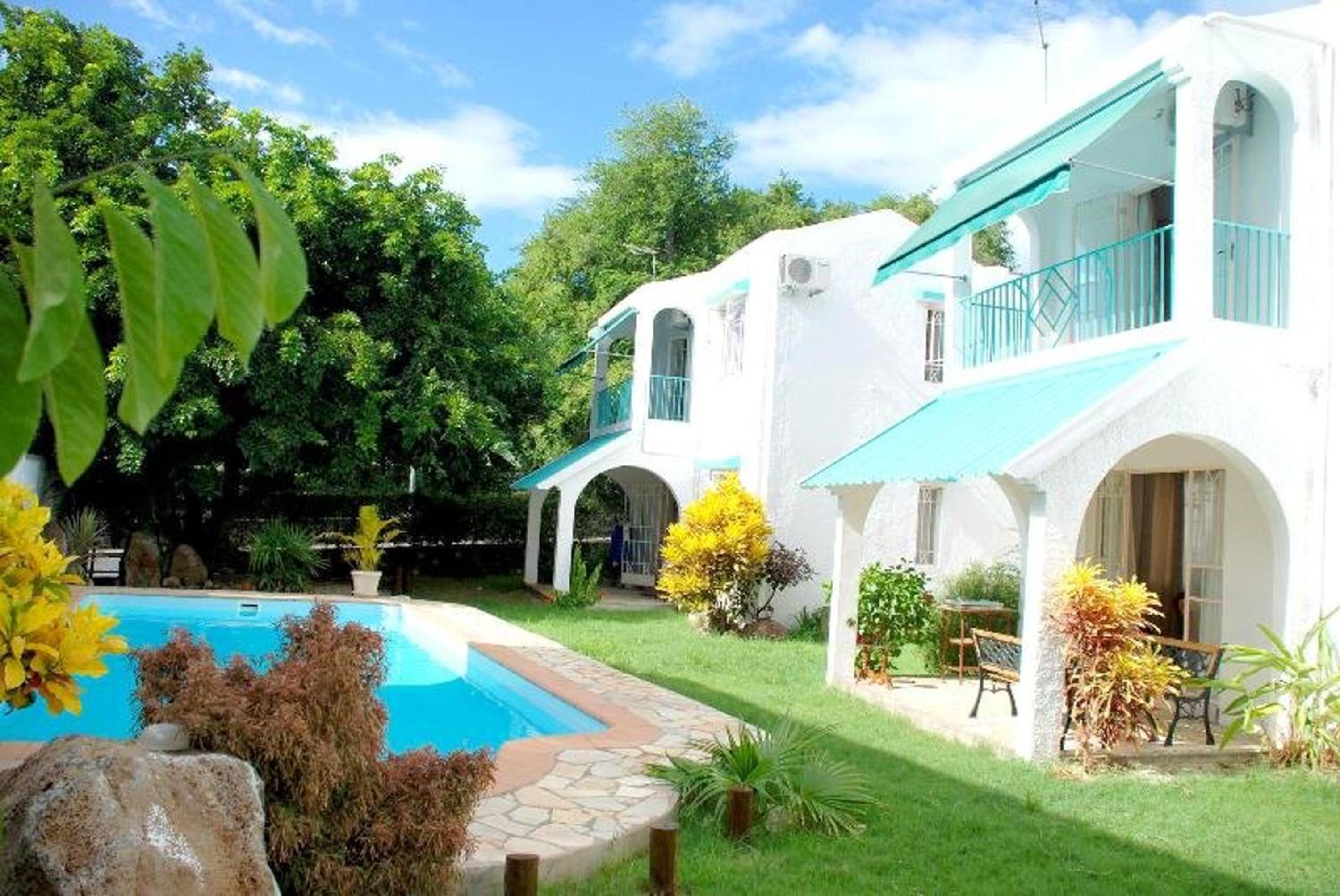 Spacious House in Flic en Flac with Shared Pool view 2