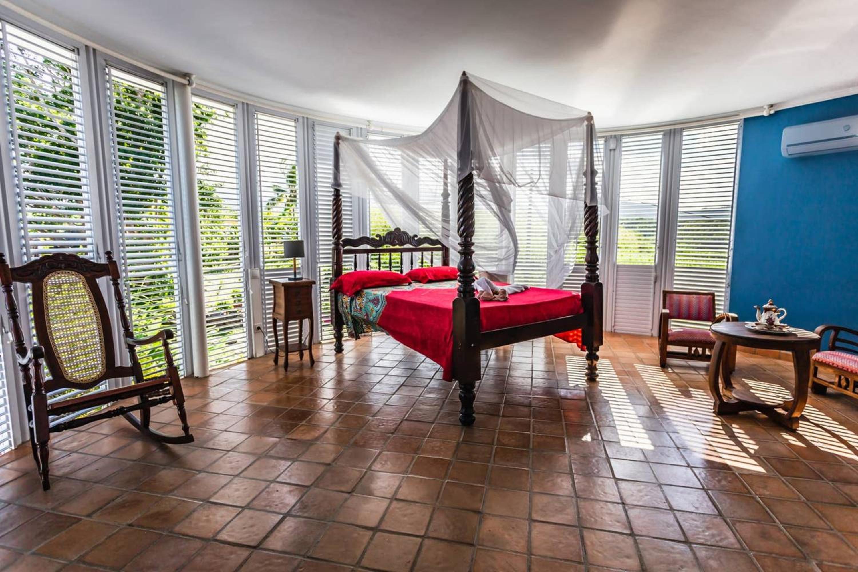 Villa avec piscine et vue sur la mer - Sainte Rose view 4