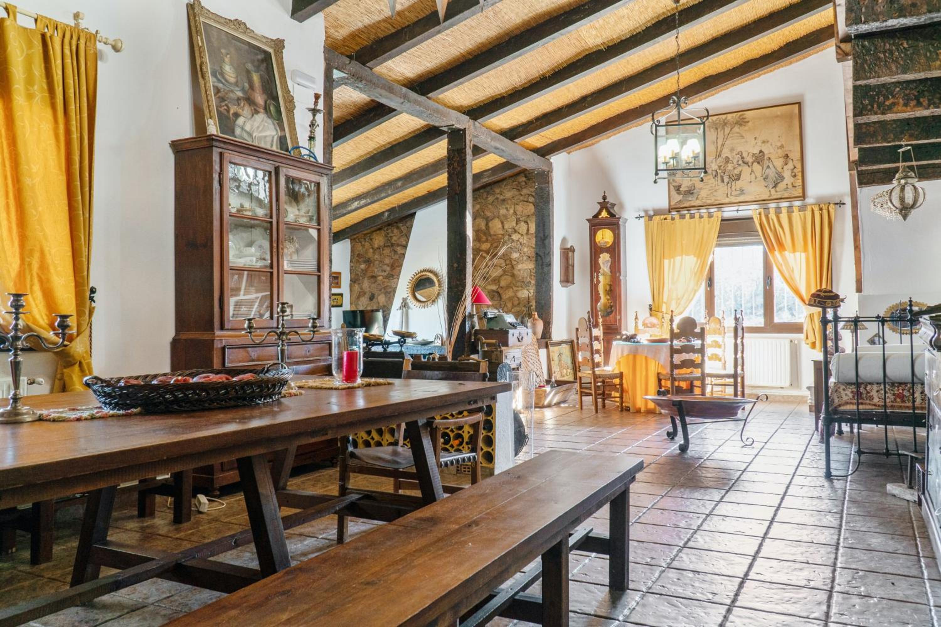 Comfortable villa with mountain views - Valverde de Leganés