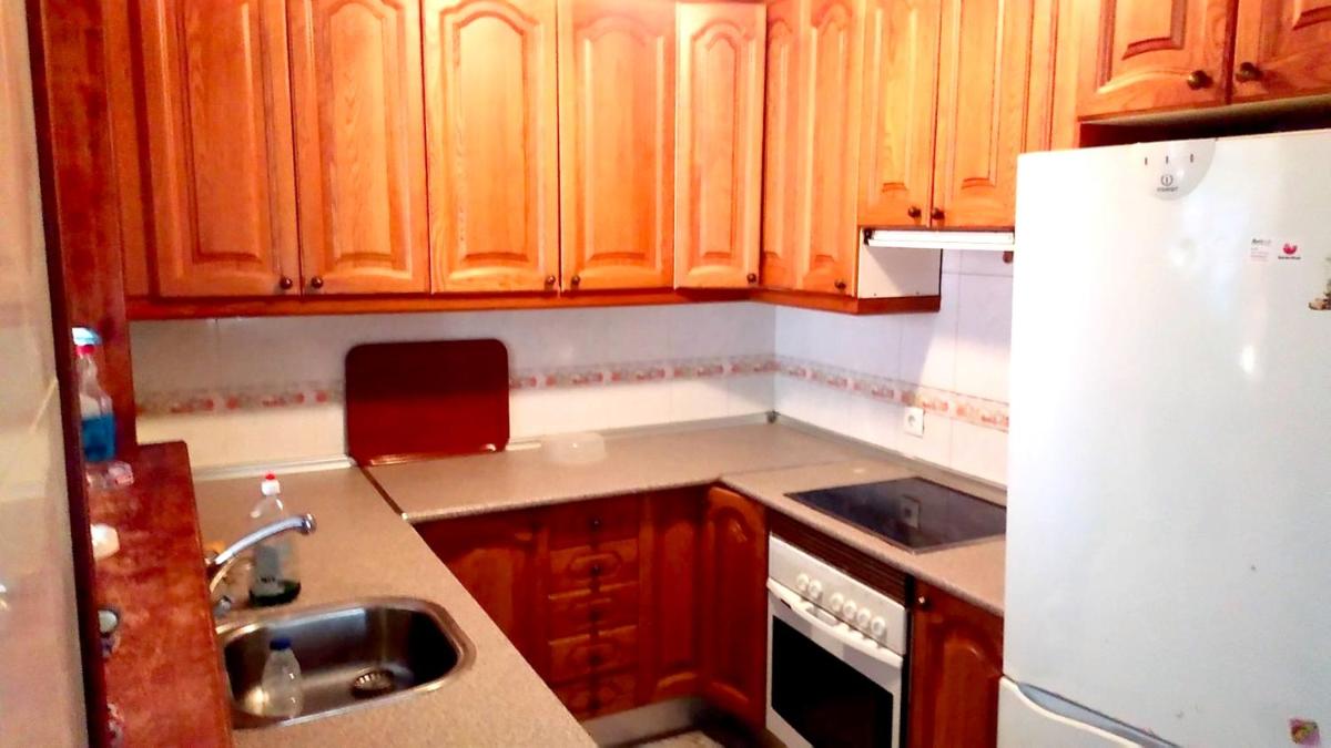 5 bedrooms house with shared pool enclosed garden and wifi at Sotillo de la Adrada