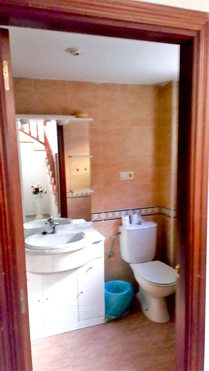 5 bedrooms house with shared pool enclosed garden and wifi at Sotillo de la Adrada