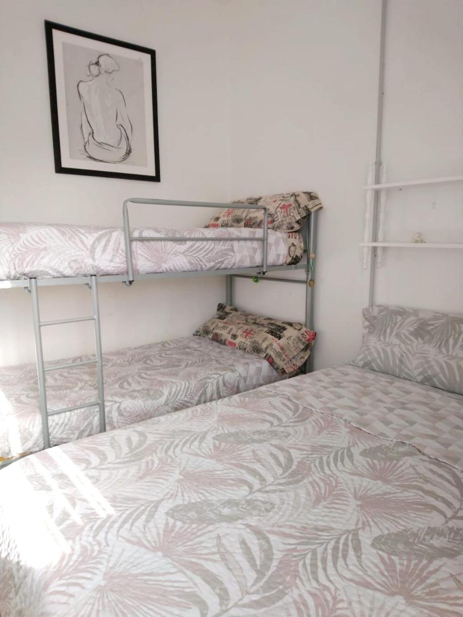 5 bedrooms house at Punta Umbria 4 m away from the beach with terrace and wifi view 5