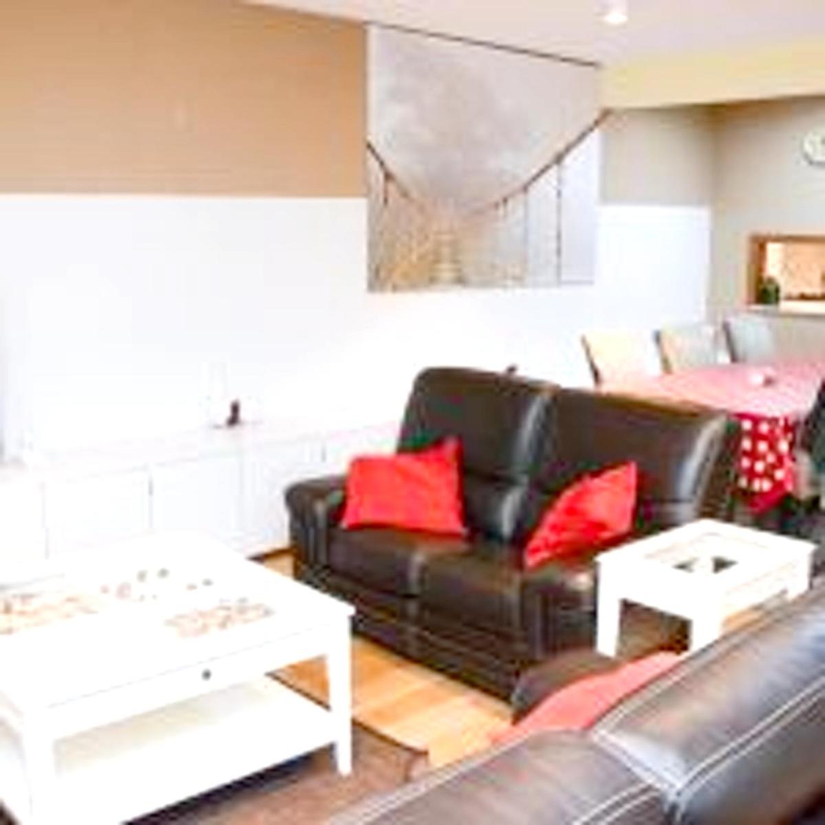 3 bedrooms house with city view and wifi at Jette view 3