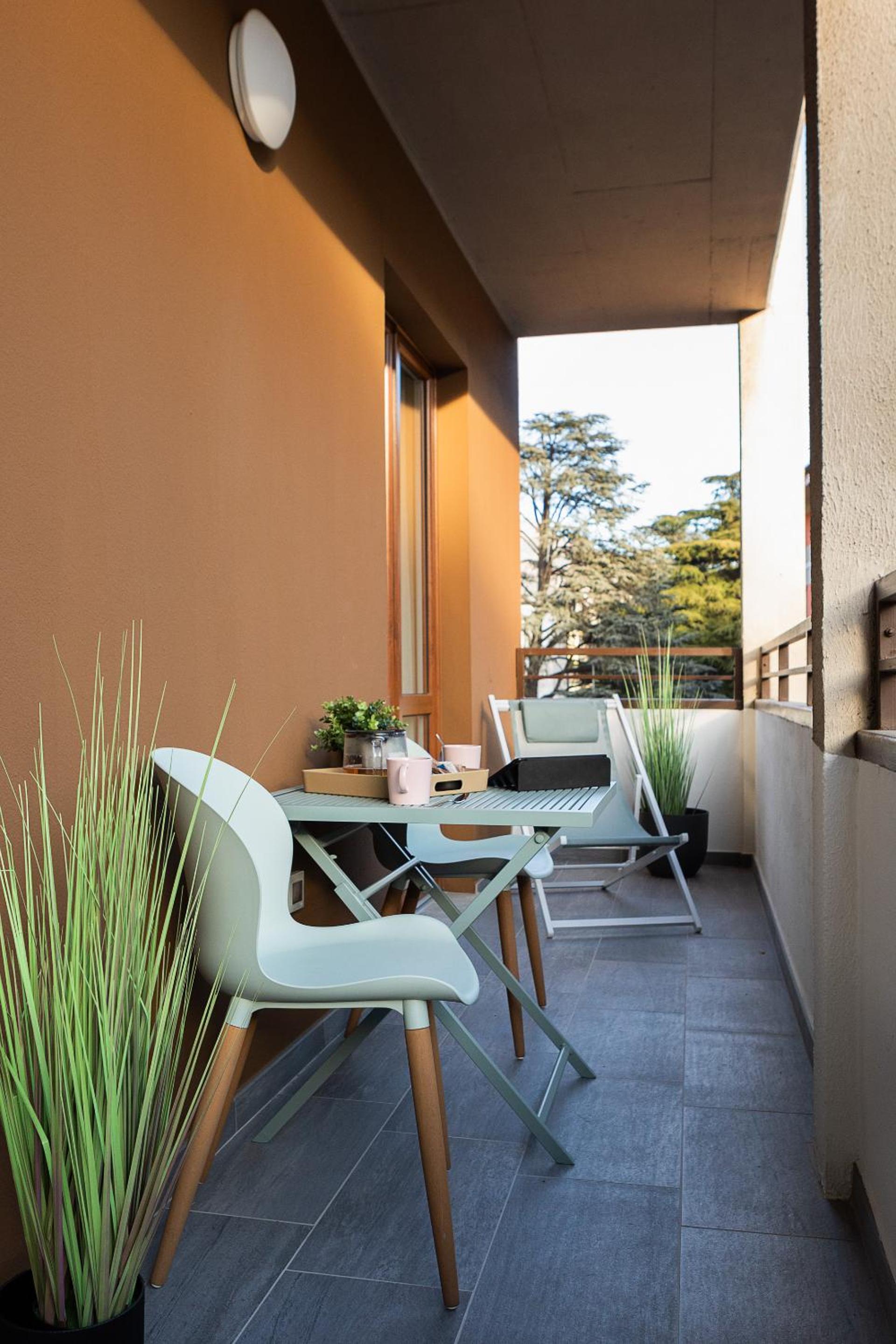 balance & terrace