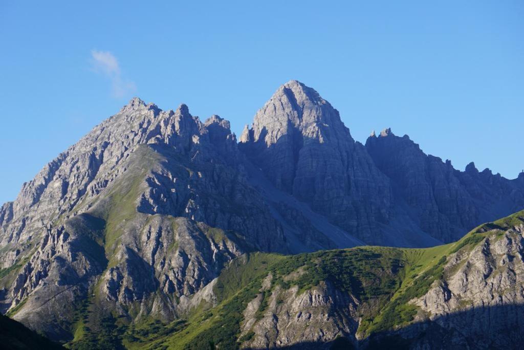 Photo 48