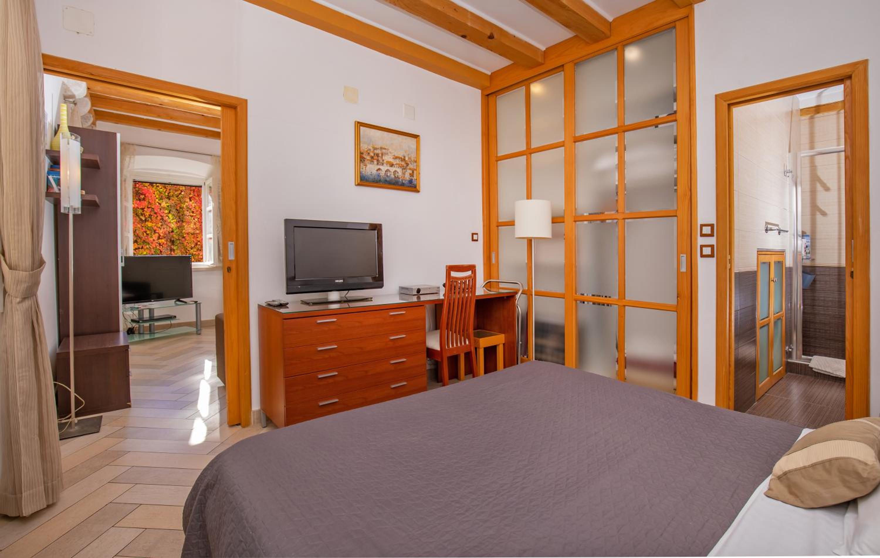 Apartments Espana 1 photo 4