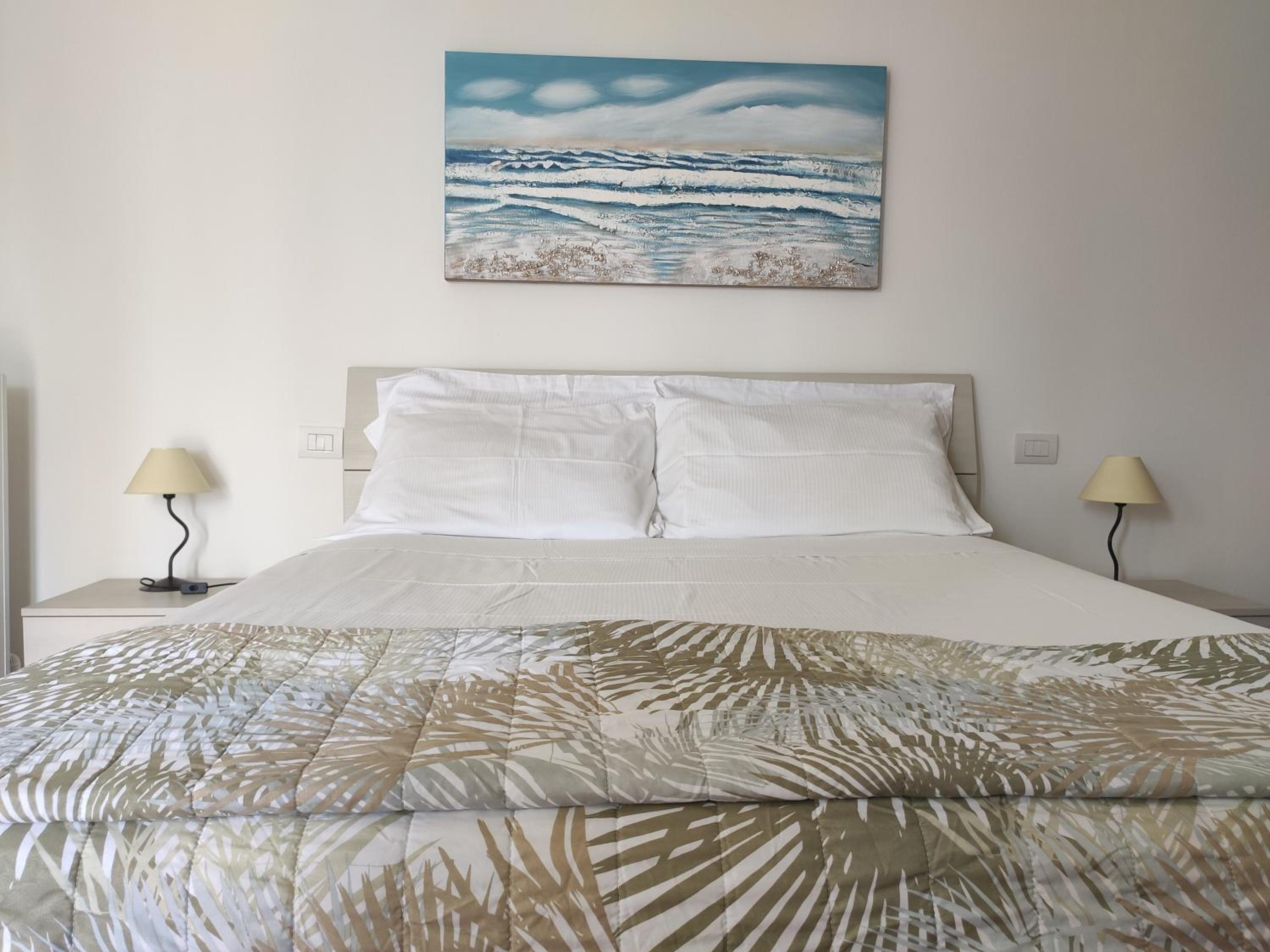 Sara Holiday Rentals view 4