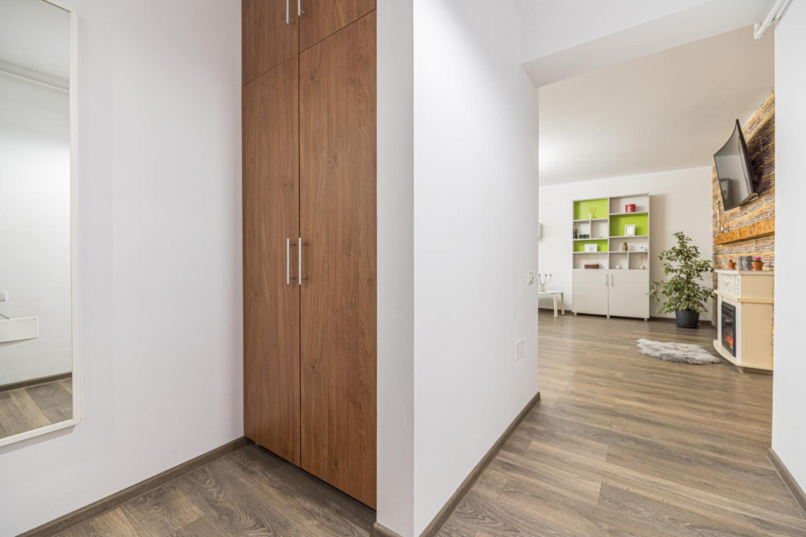 Apartament 2 camere Narcis view 3