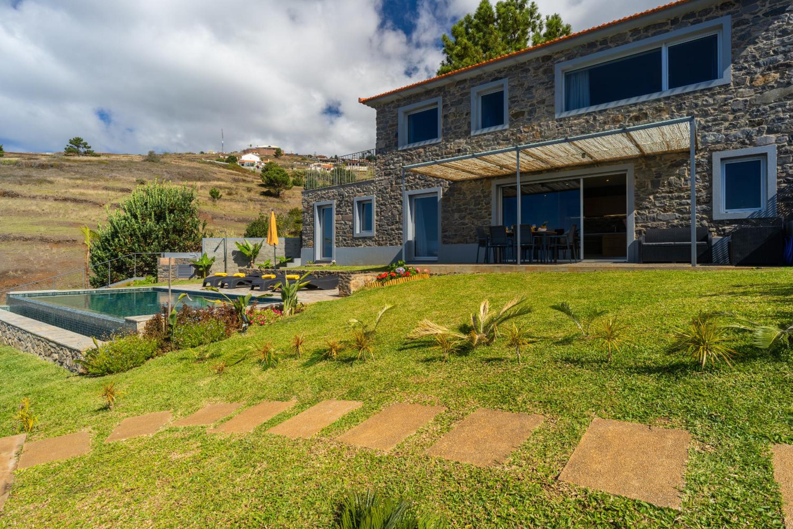 Cantinho da Natureza - Nature & Tranquility - Heated pool optional view 3