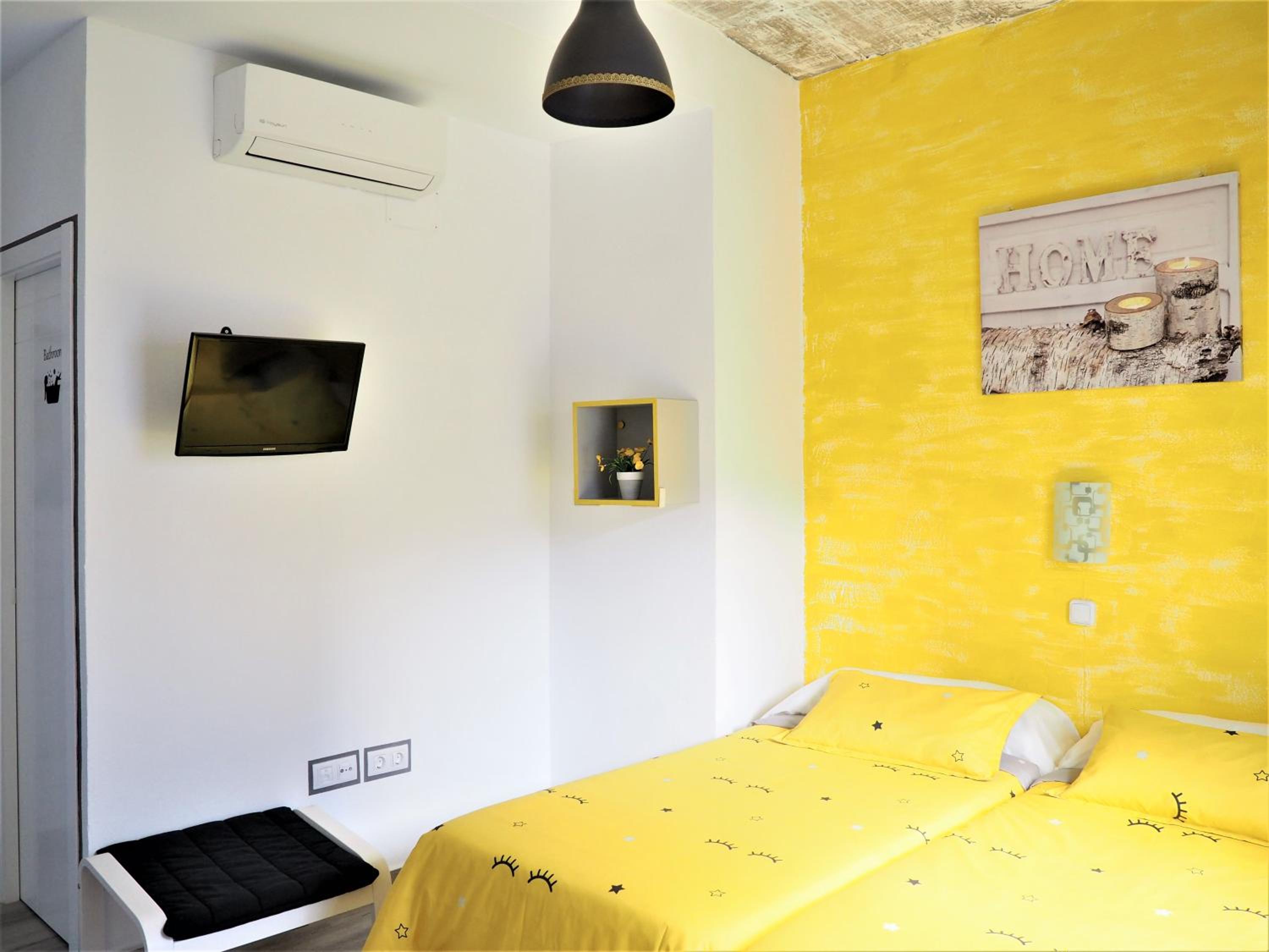 ASTUTO 21 Suites - Adults Only