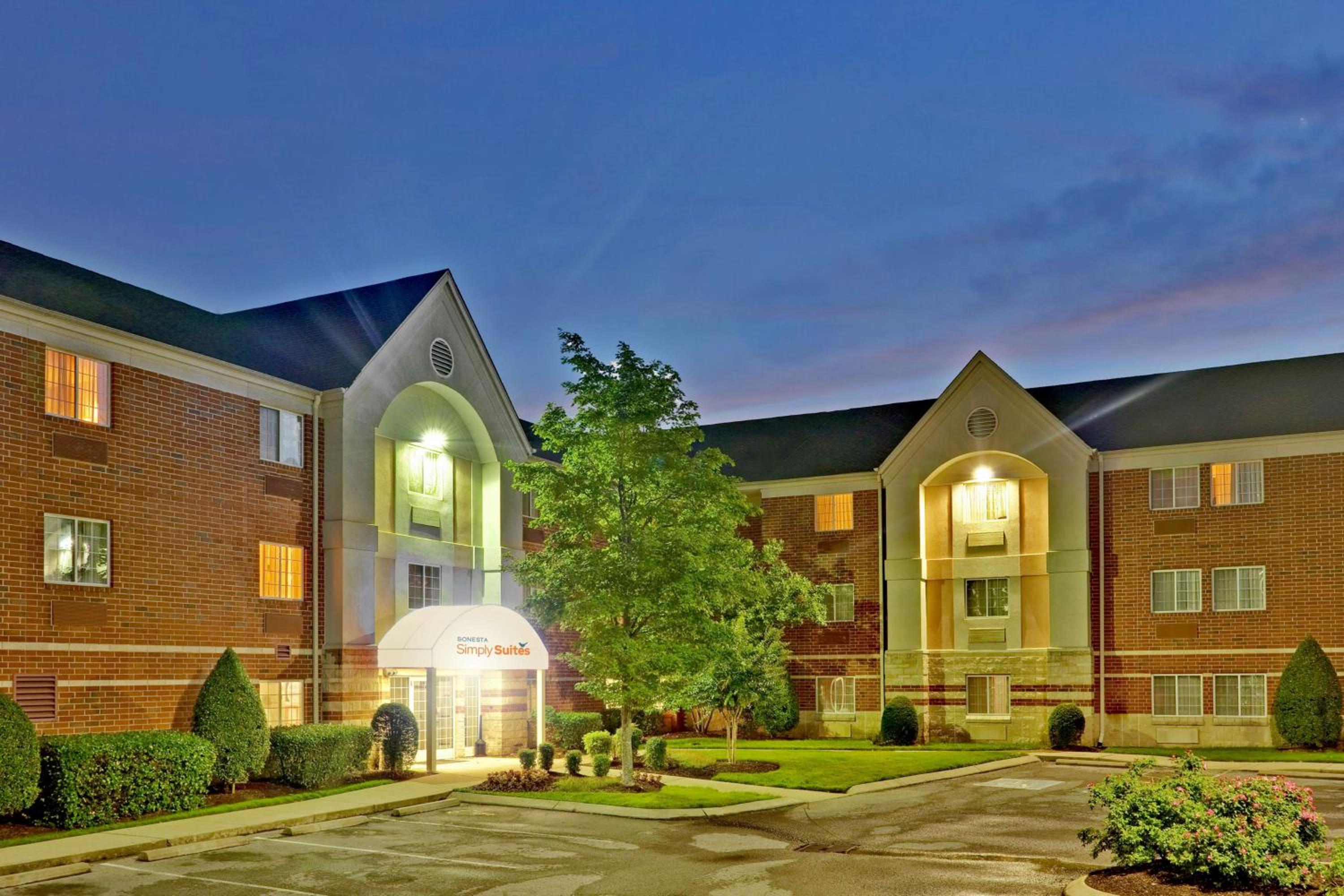Hotel Sonesta Simply Suites Nashville Brentwood - Image 1
