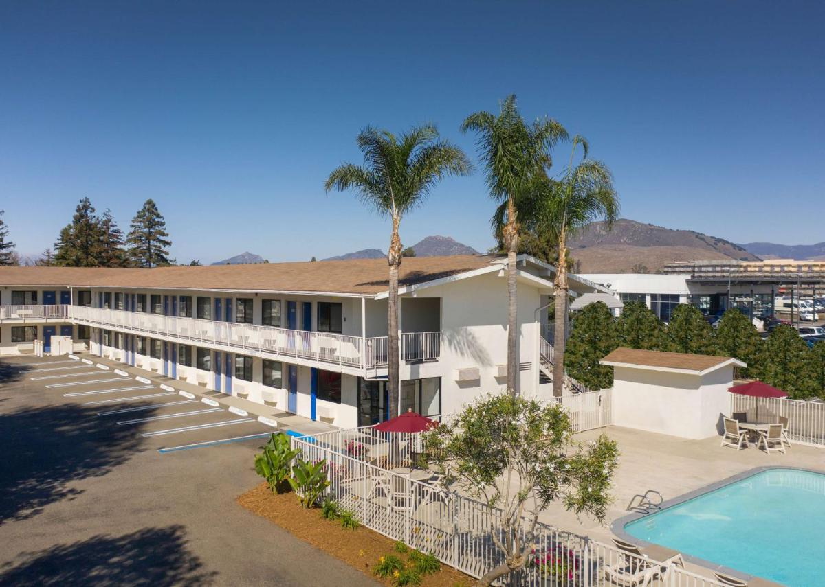 hotel building