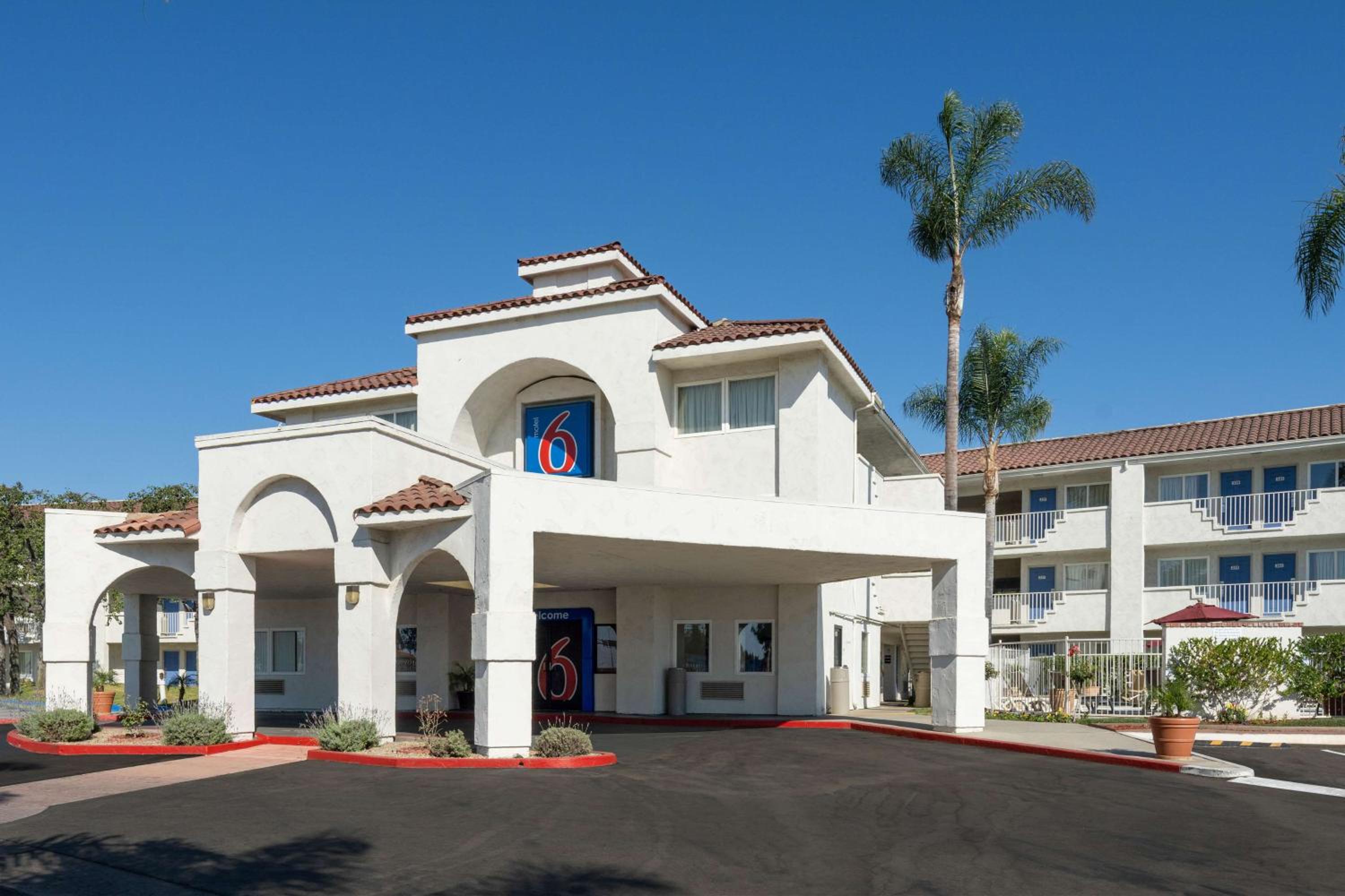 Ventura Vacations - Motel 6-Ventura, CA - South - Property Image 33
