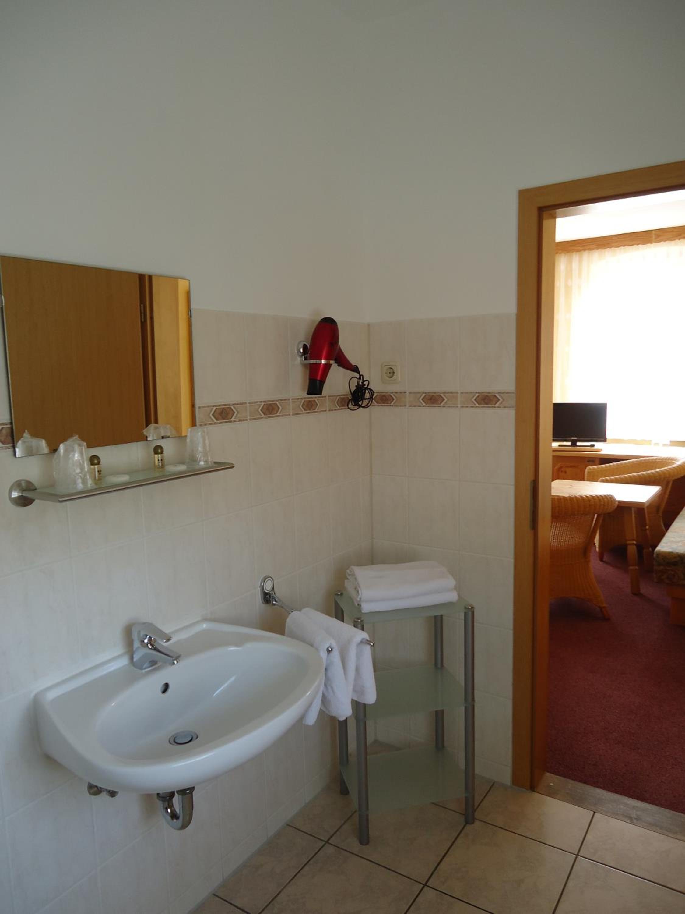 Photo 40