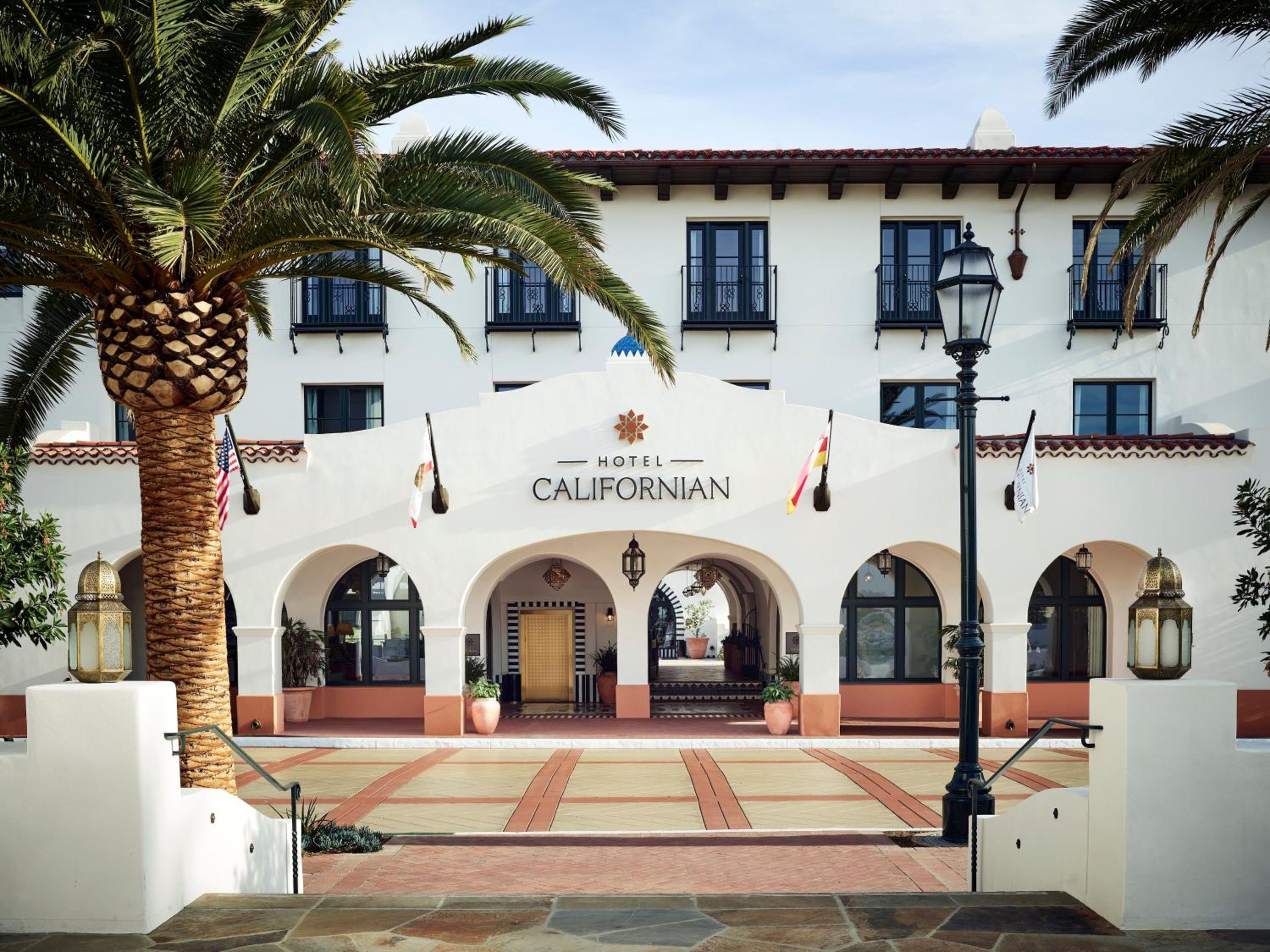 Hotel Californian - Image 1