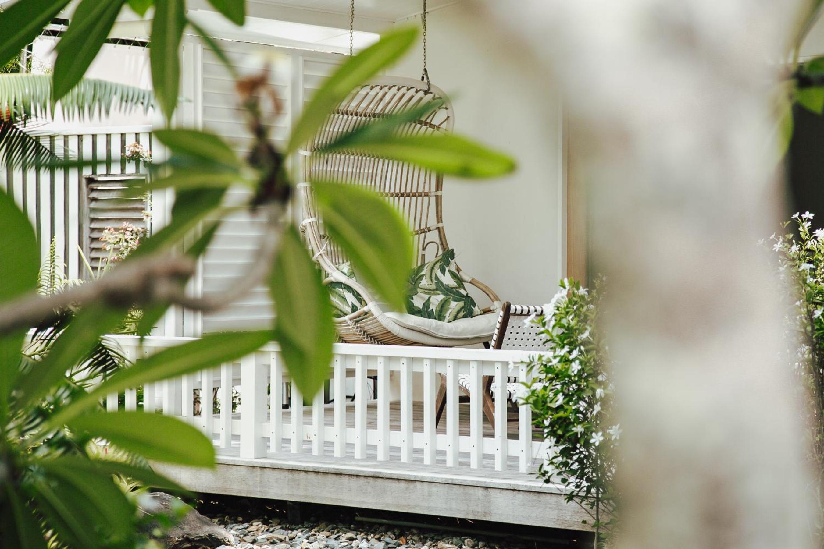 Hotel Pineapple Petes Beach House - Image 1