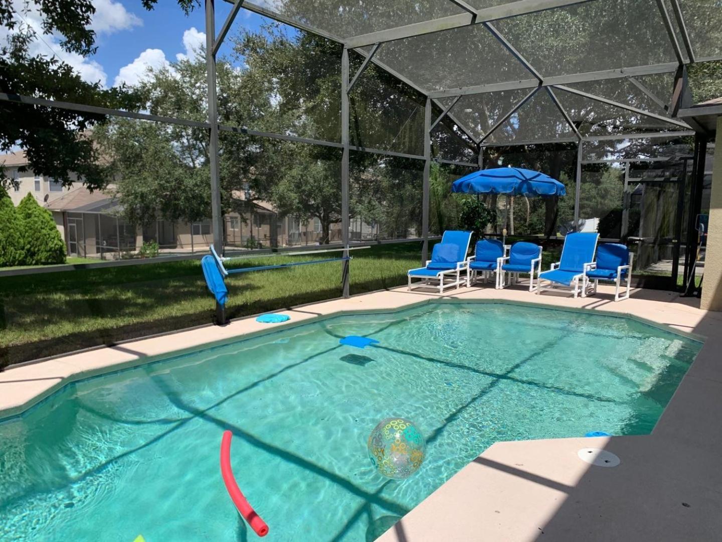 Orlando Vacation Private Room in shared Villa