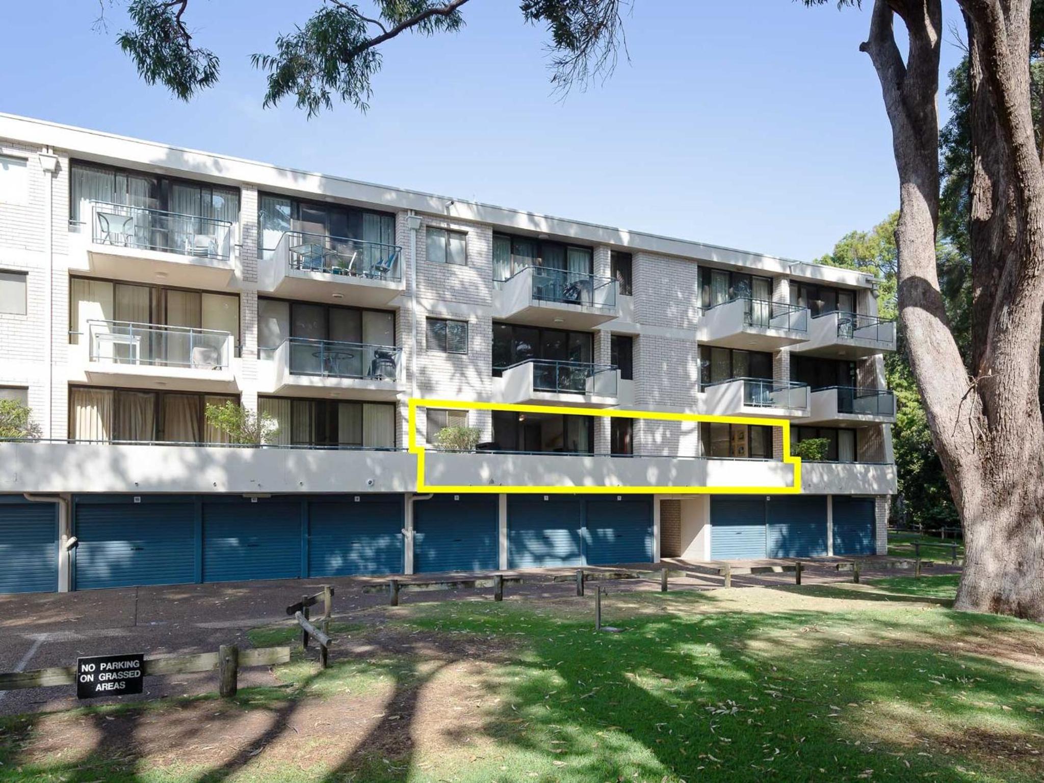 Mistral Court 2, 17 Mistral Close - little beach water views & Wifi