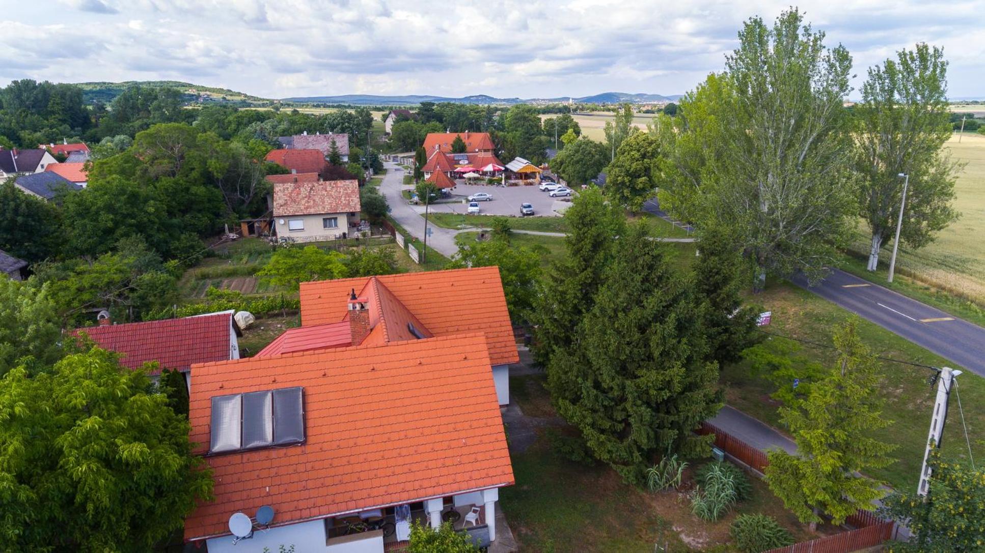 Huszár vendégház