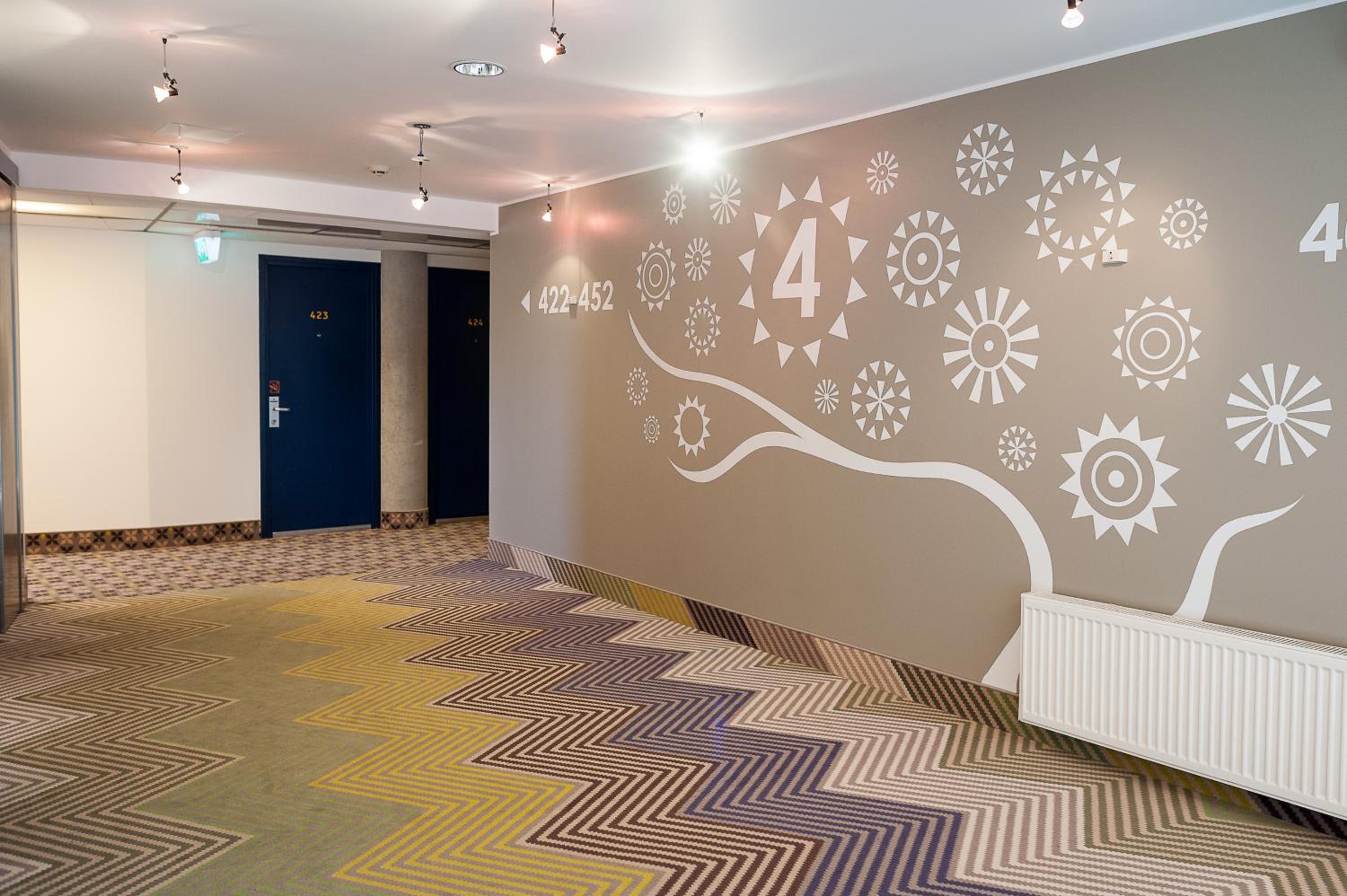 Tallinn Vacations - Tallink Express Hotel - Property Image 1