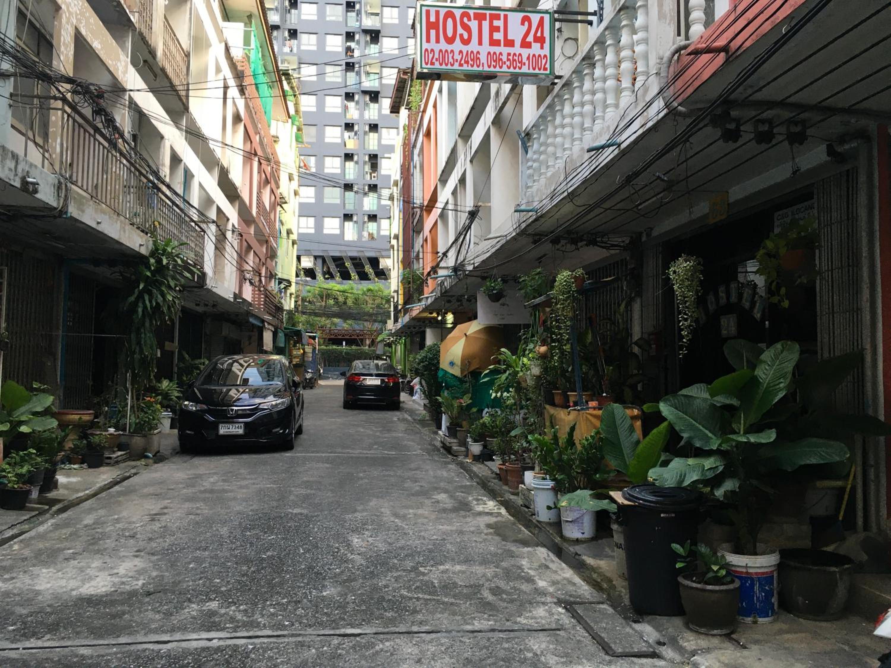 Hostel 24