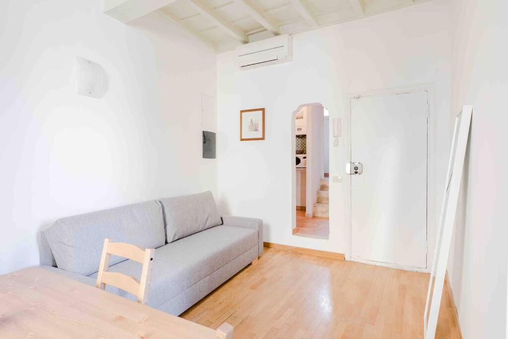 ELEGANT TRILUSSA APARTMENT