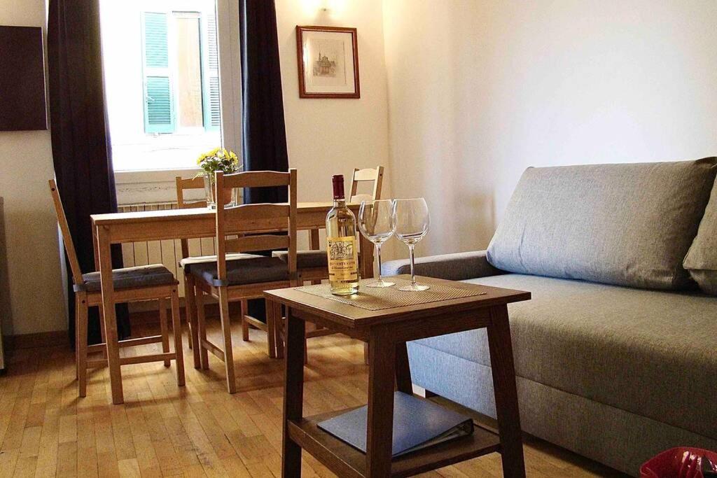 ELEGANT TRILUSSA APARTMENT