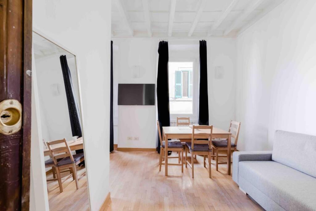 ELEGANT TRILUSSA APARTMENT