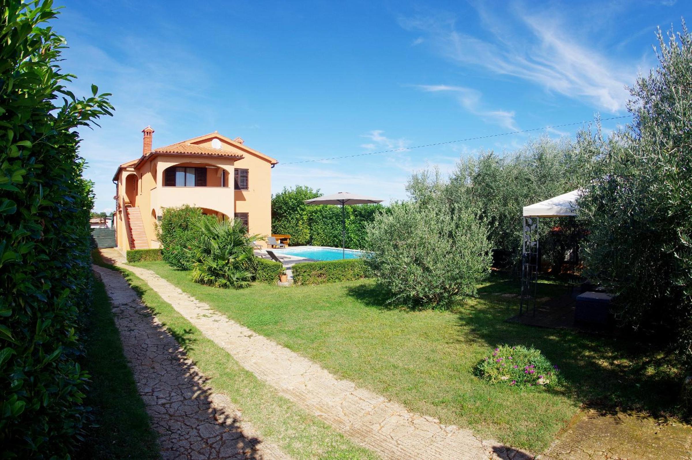 Holiday apartment Ana with private pool view 2