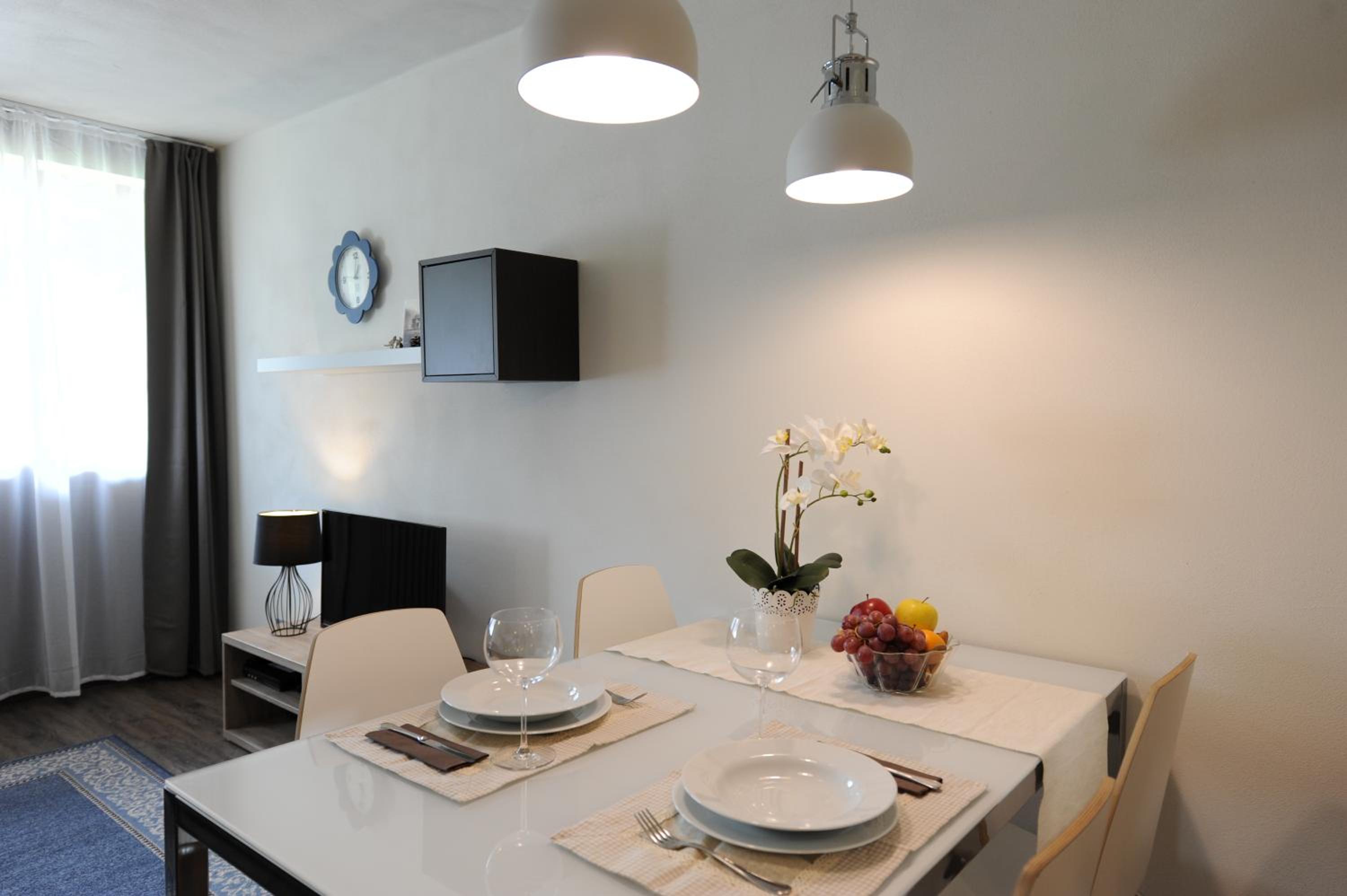 La Suite view 3