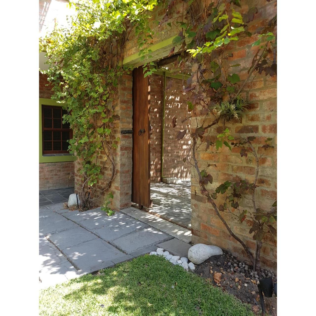Photo 23