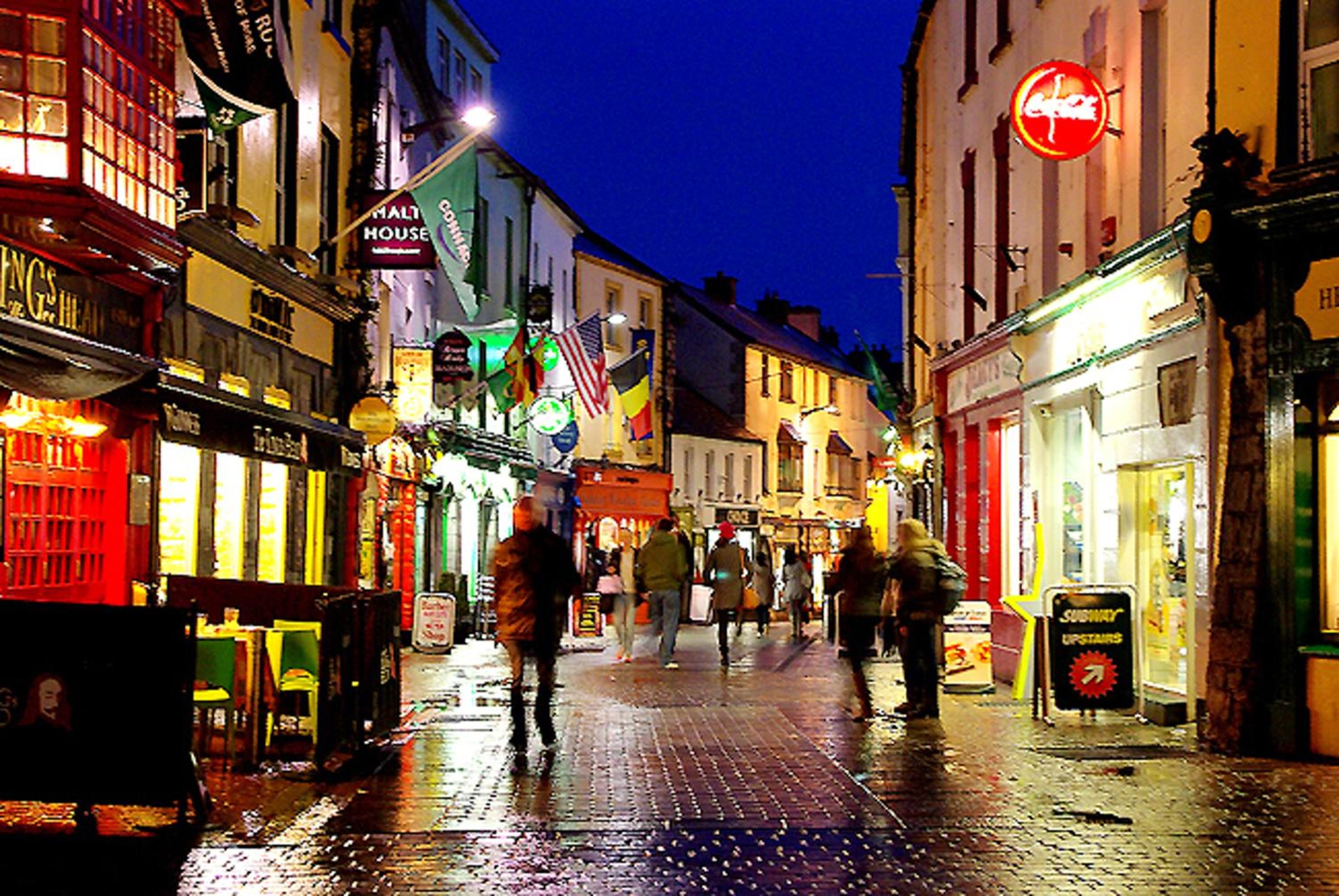 Cosy Apartment in Galway with Balcony, 32 m², City View view 3