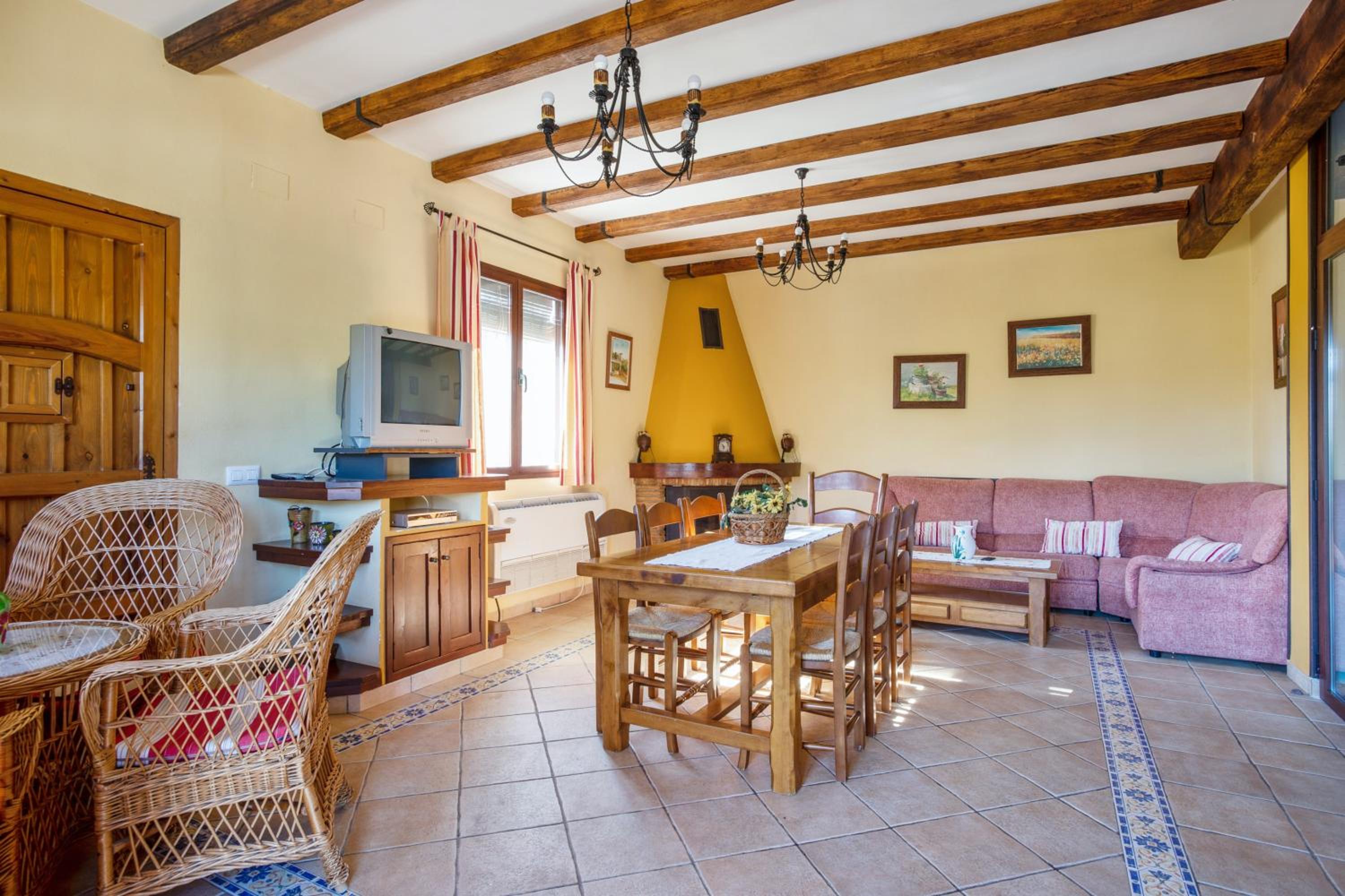Comfortable House in Carcabuey with Private Pool