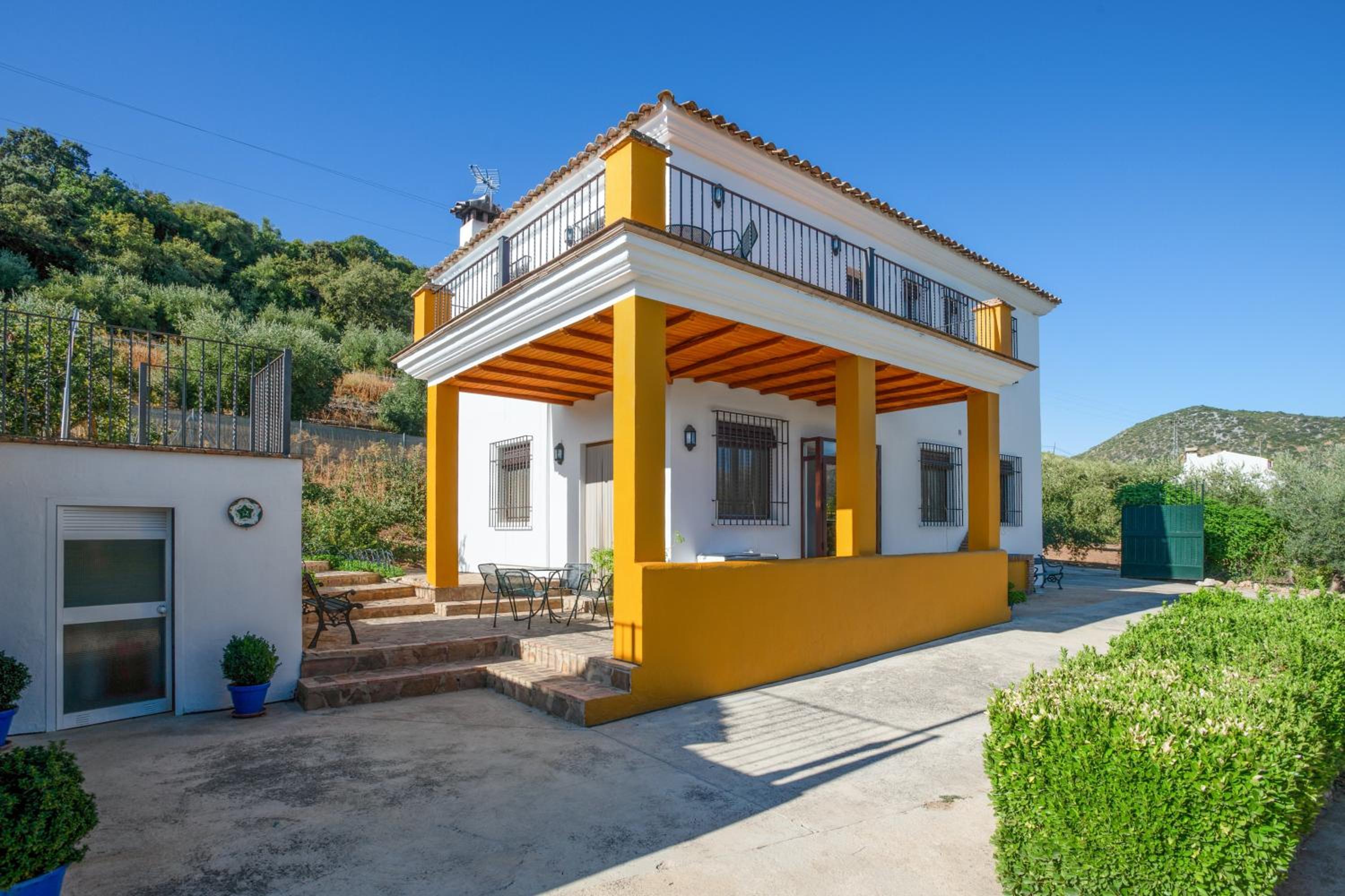 Comfortable House in Carcabuey with Private Pool
