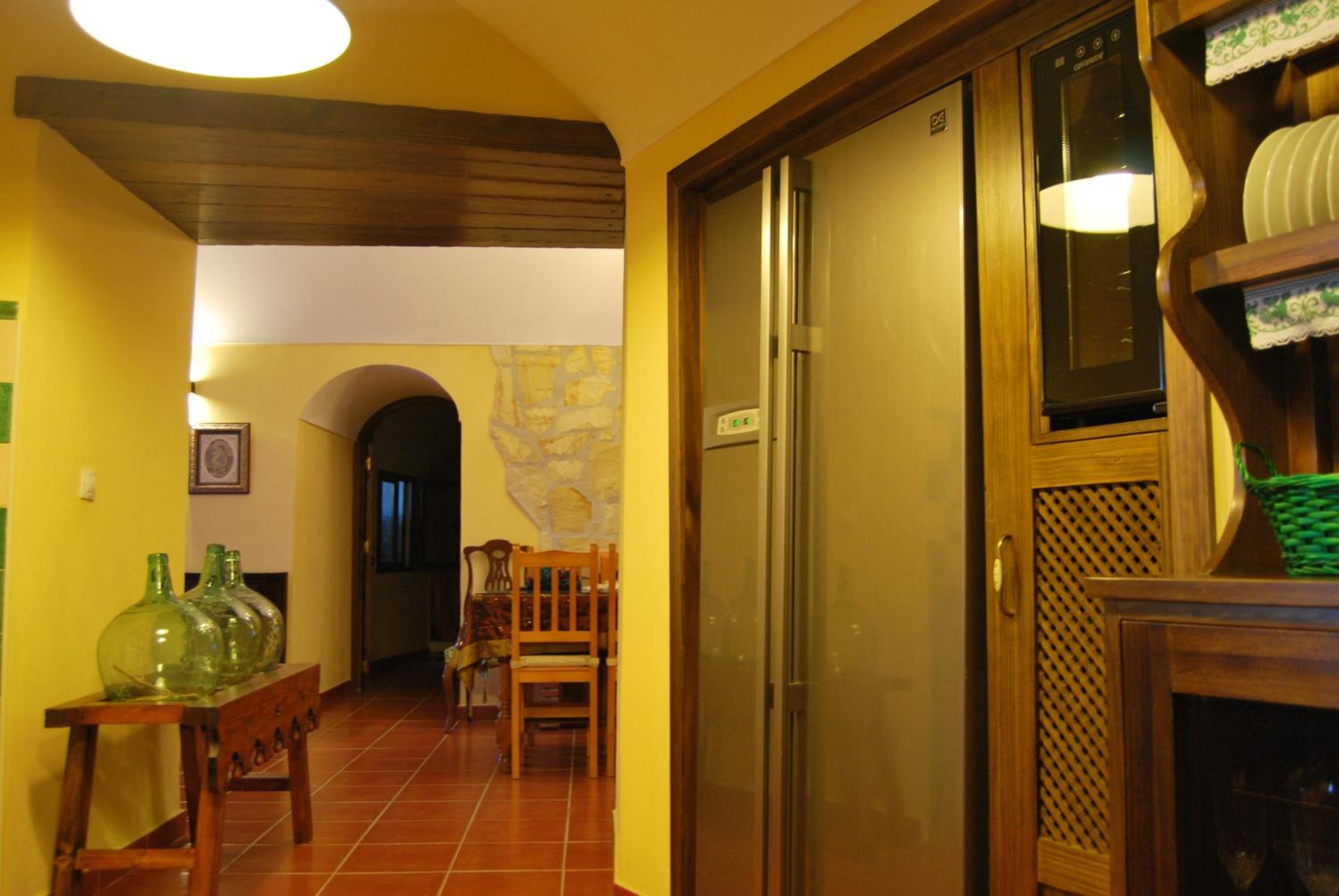 Comfortable house in Guadix with barbecue and parking
