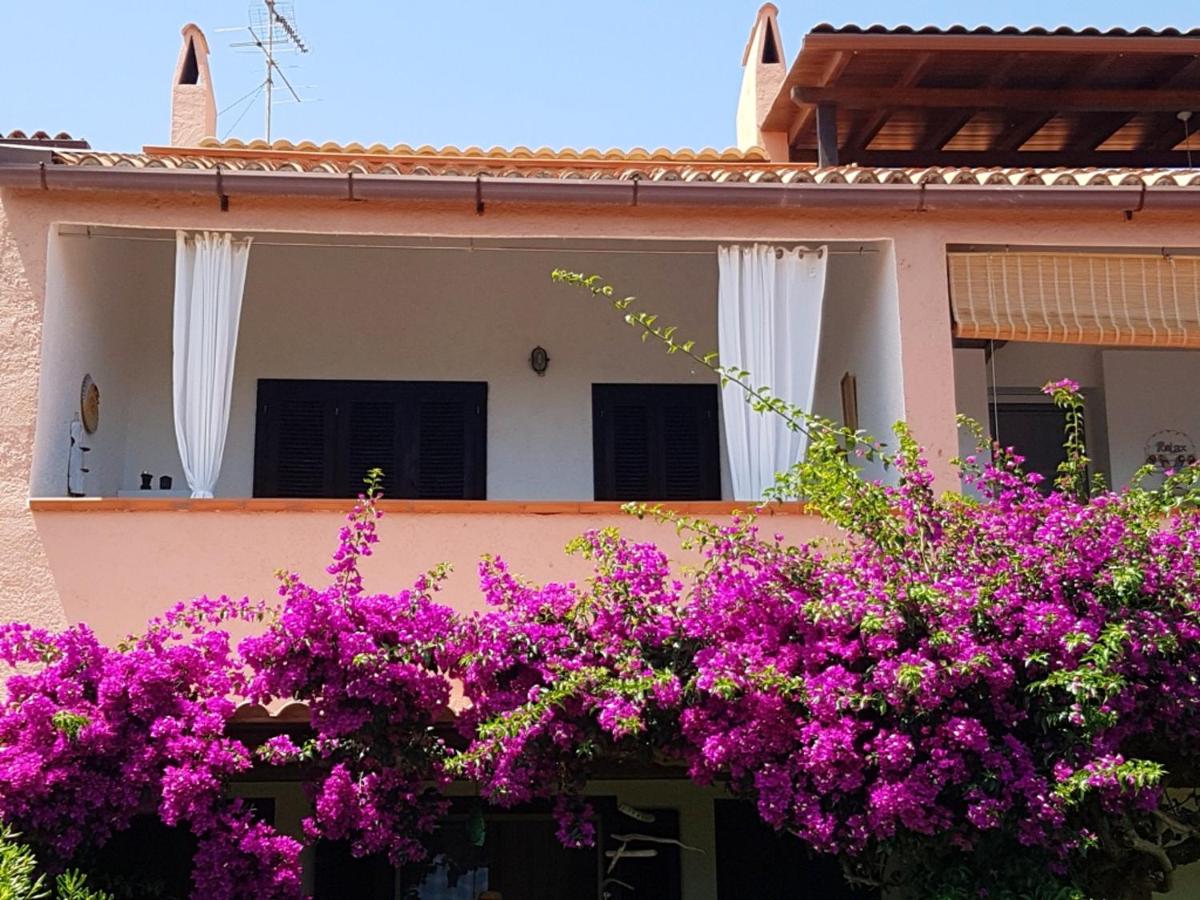 3 bedrooms appartement at Olbia 300 m away from the beach with sea view and enclosed garden