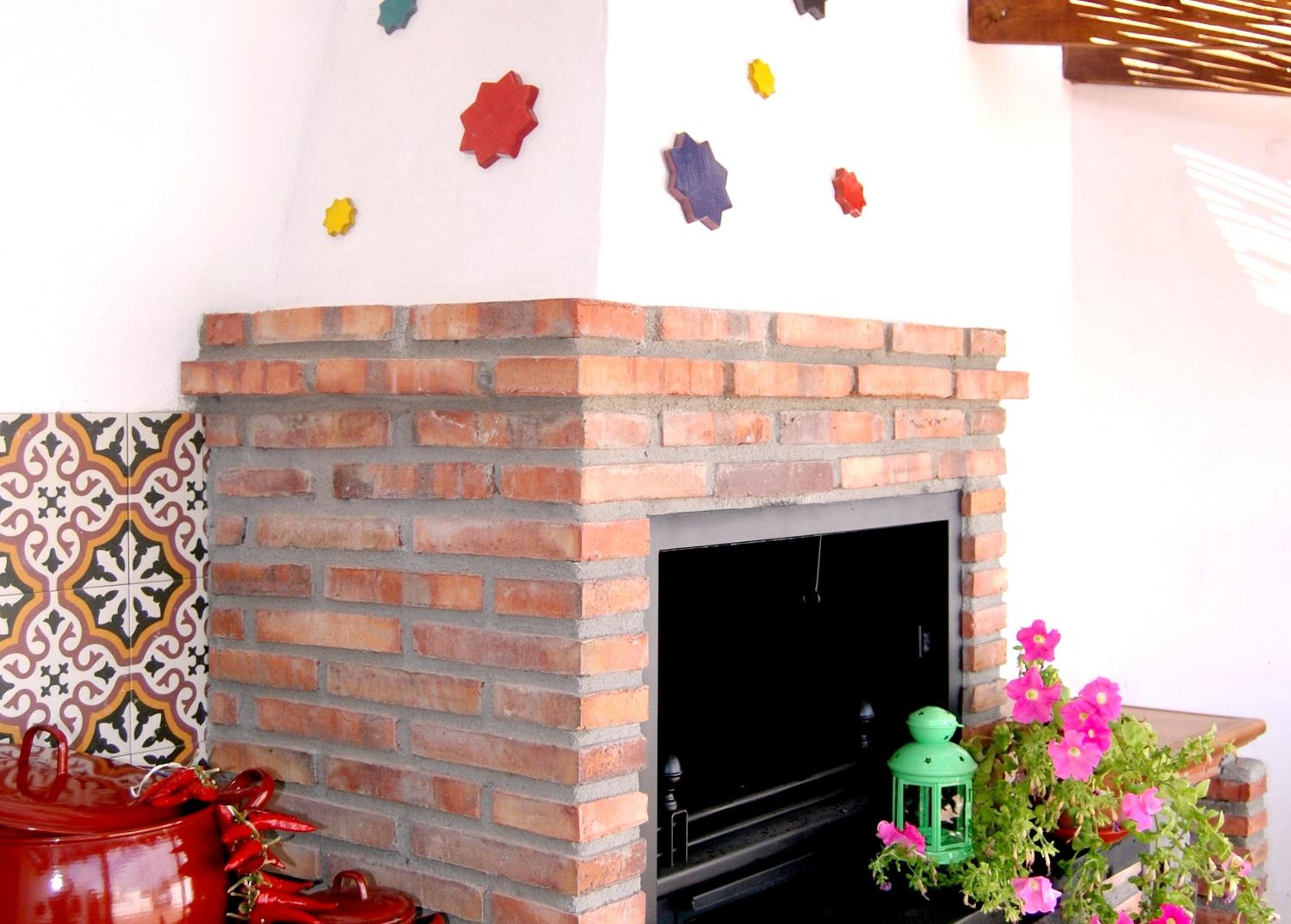 Comfortable house in Guadix with barbecue and parking