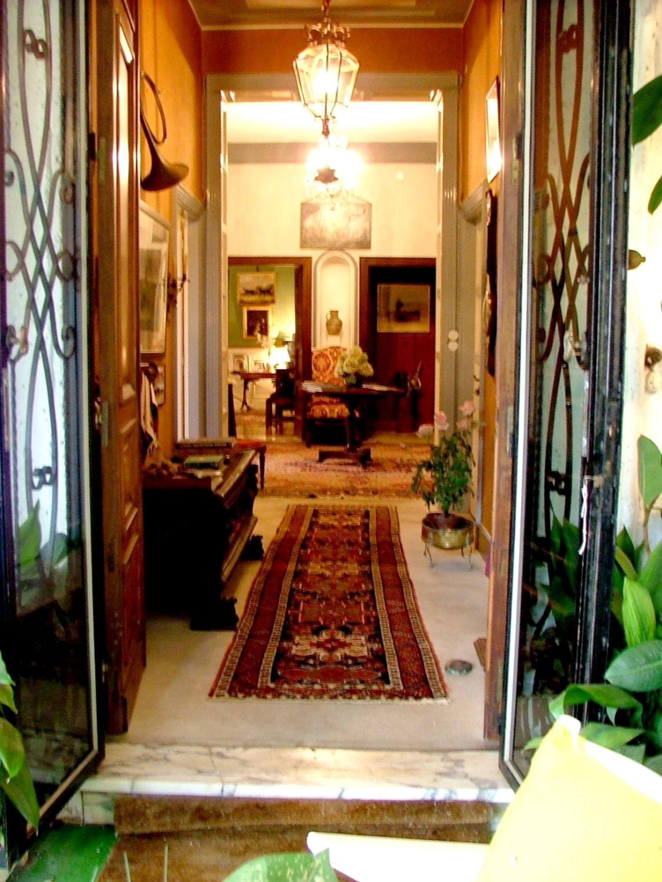 Charming Villa in Imperia Sea View view 3
