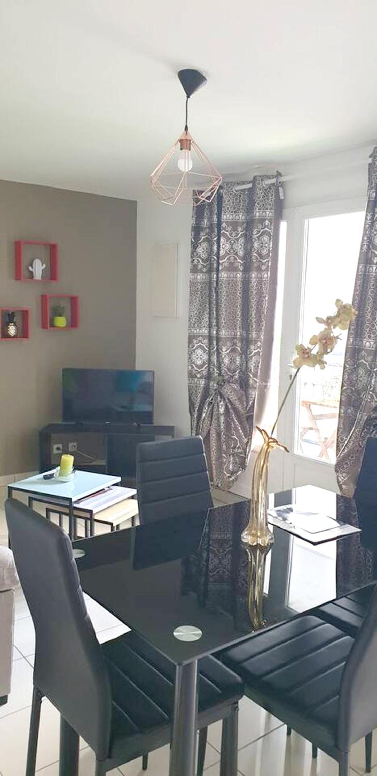 Appartement confortable a Sainte Marie 40 m² + Balcon view 3