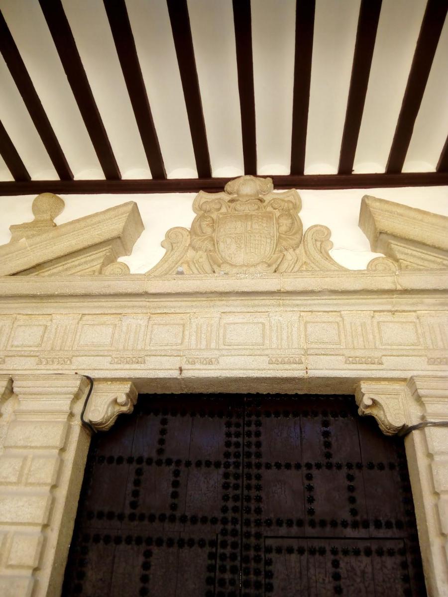 4 bedrooms house with furnished terrace at Almagro view 3