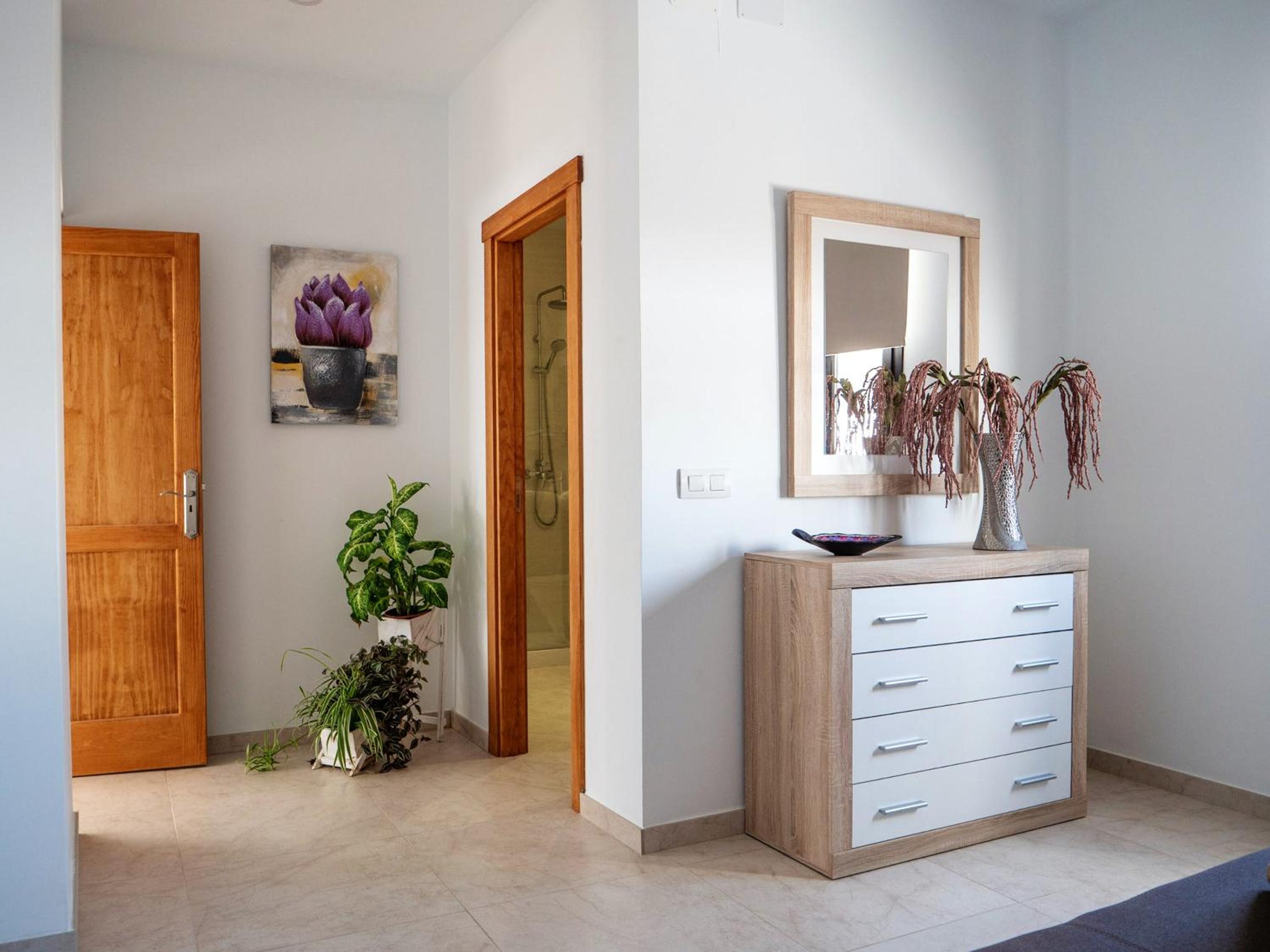 Comfortable House in Tías with Free Parking