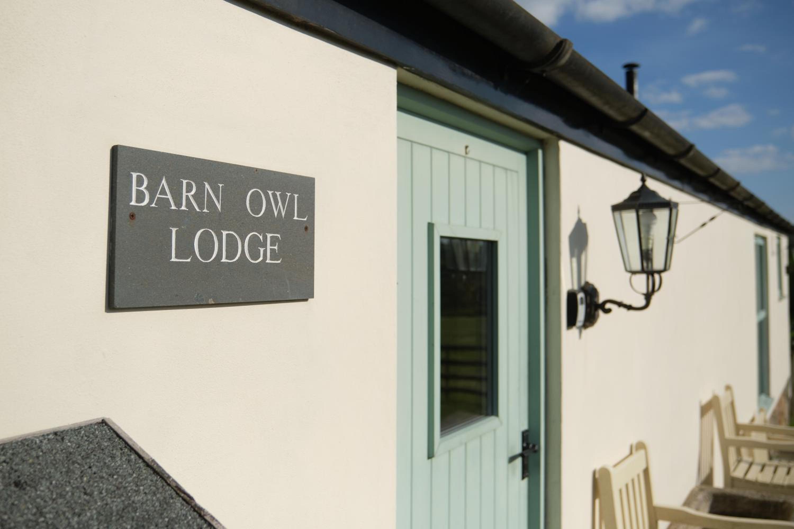 Barn Owl Lodge at Millfields Farm Cottages view 2