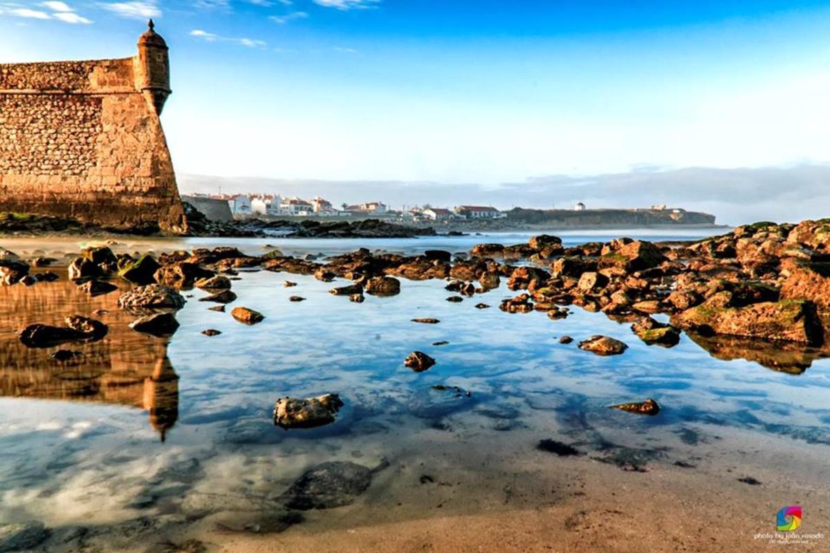 One bedroom appartement at Peniche 400 m away from the beach with terrace and wifi view 4