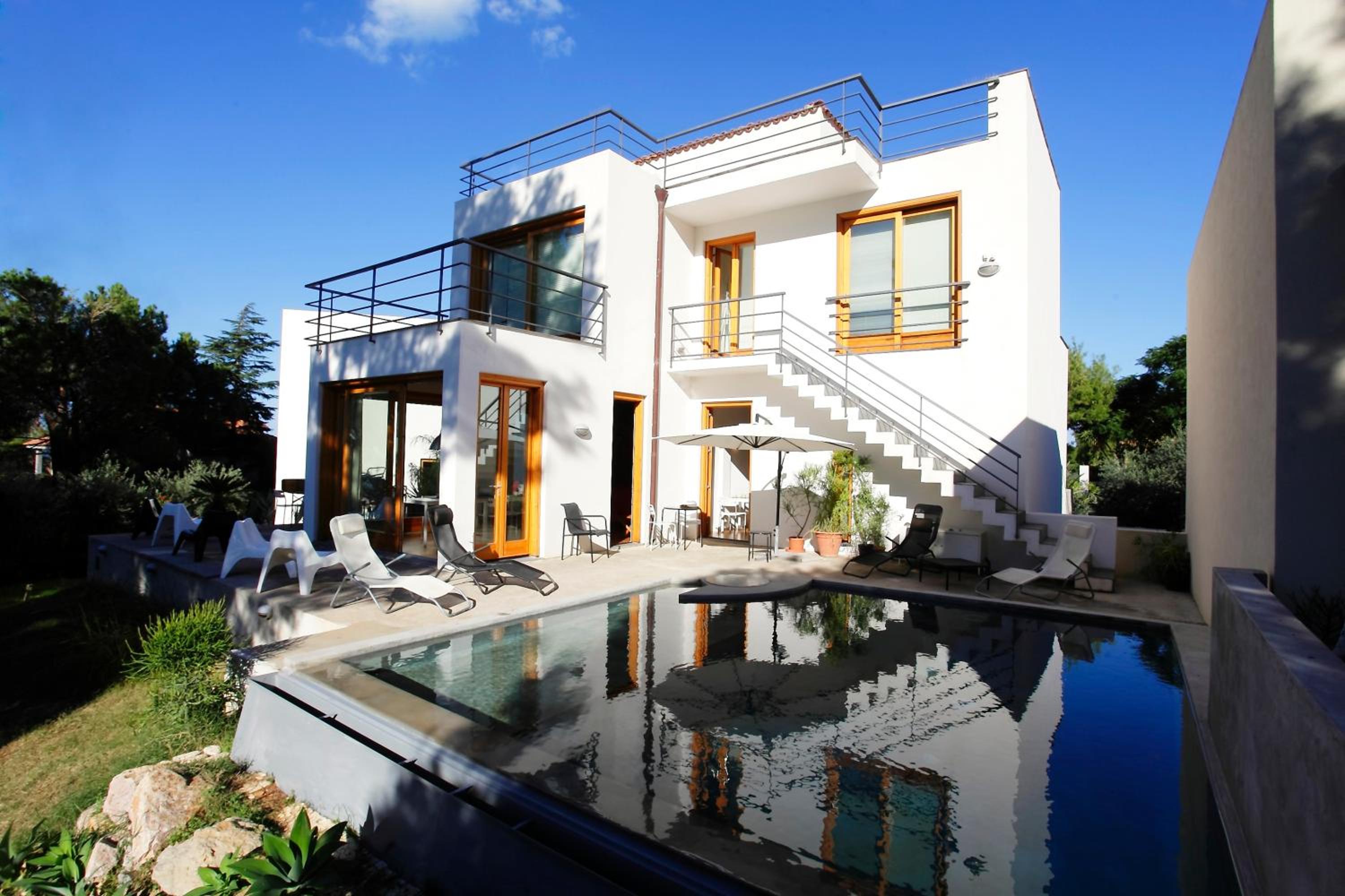 Family Villa with Sea View in Torre Colonna Sperone