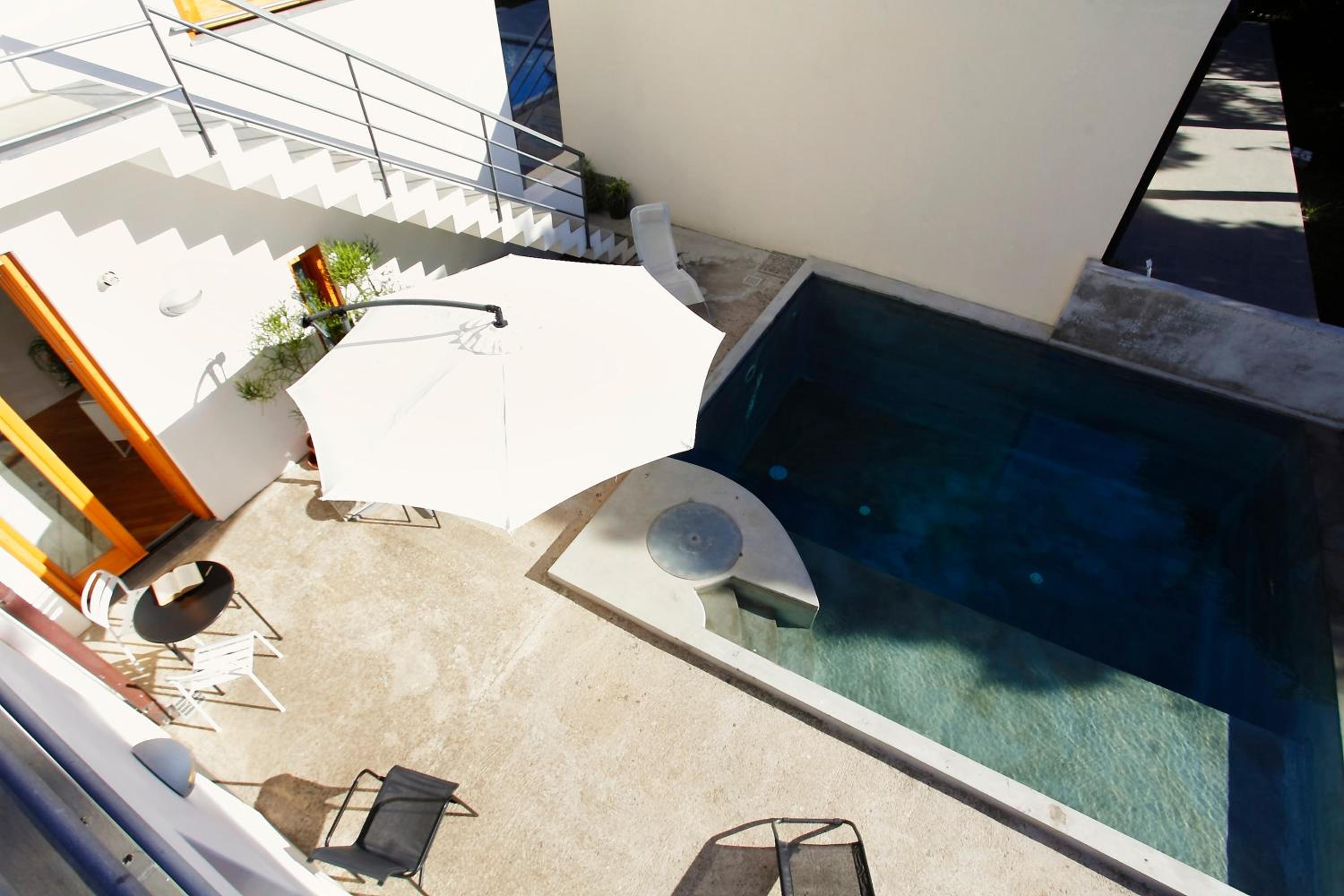 Family Villa with Sea View in Torre Colonna Sperone